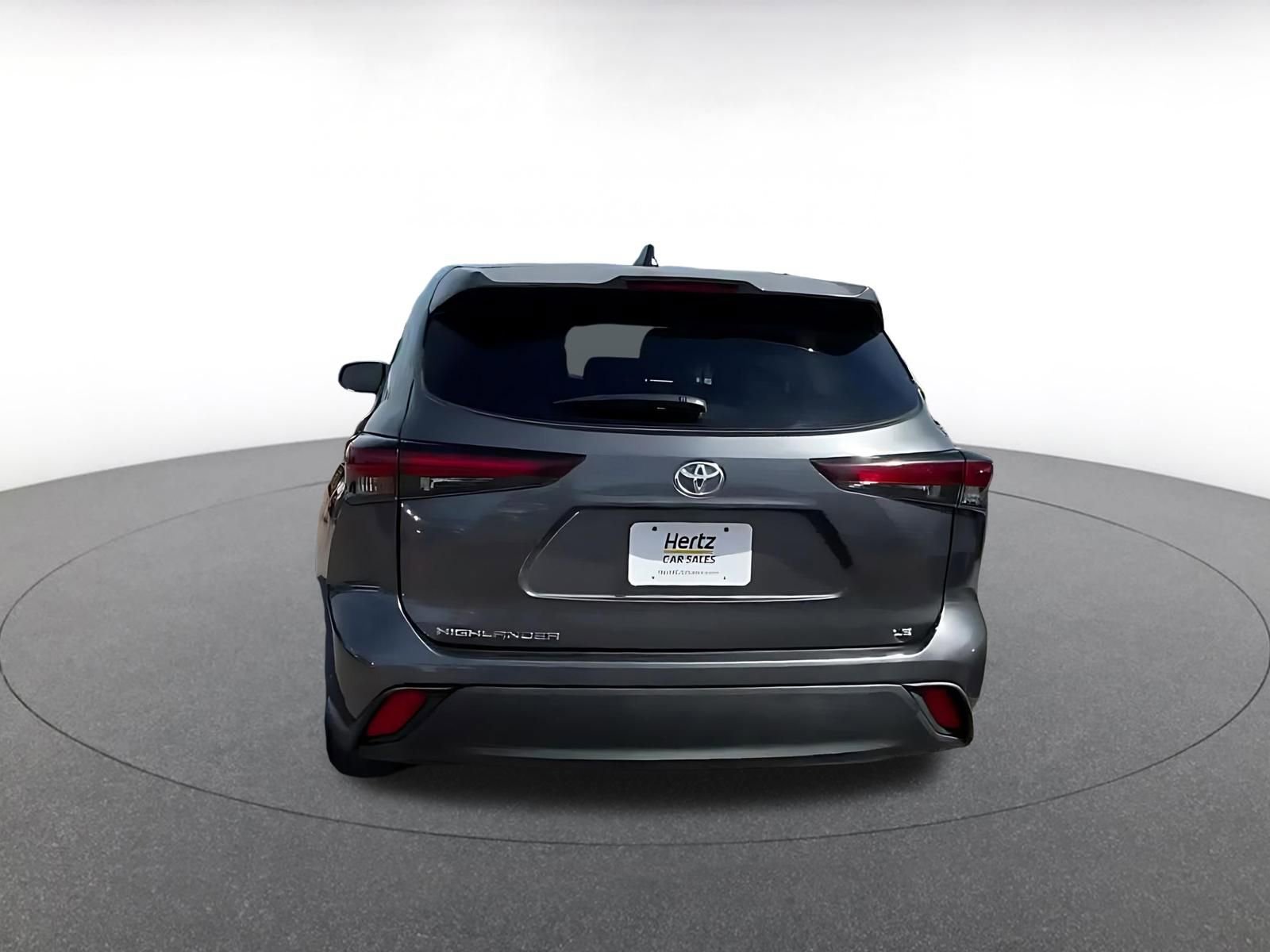 Thumbnail: 2025 Toyota Highlander - 12