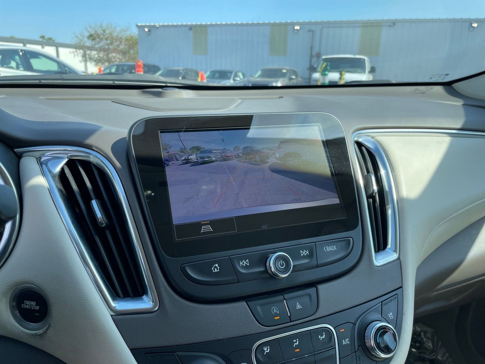 Thumbnail: 2024 Chevrolet Malibu - 17