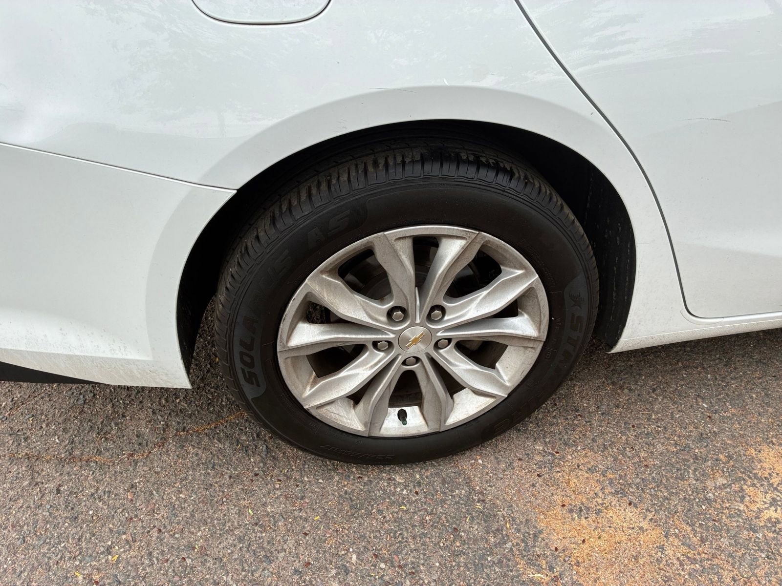 Thumbnail: 2023 Chevrolet Malibu - 31