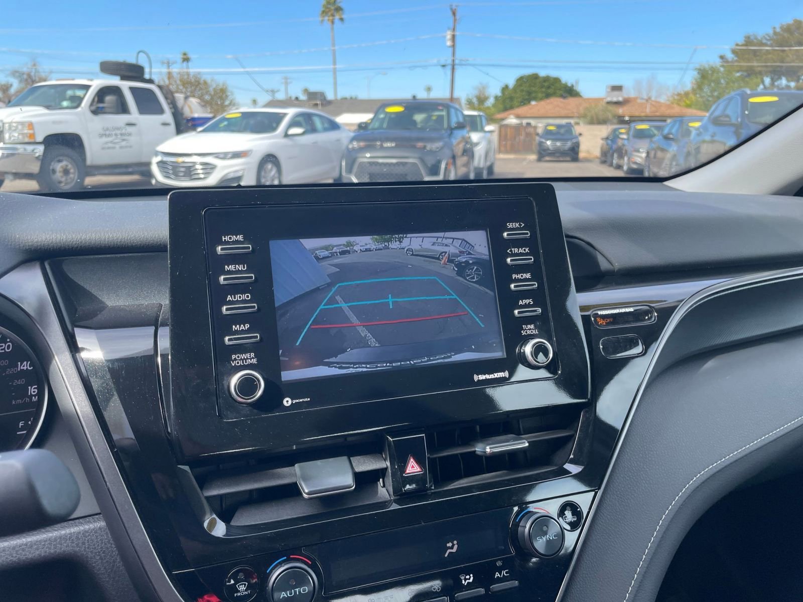 Thumbnail: 2024 Toyota Camry - 17