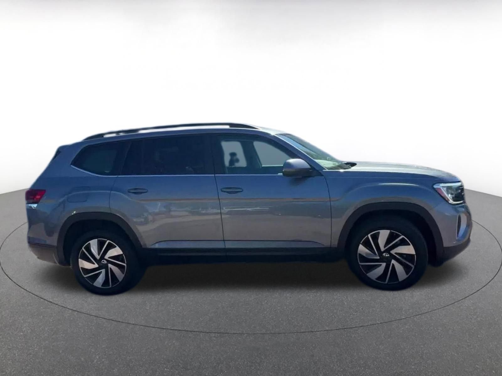 Thumbnail: 2025 Volkswagen Atlas - 16