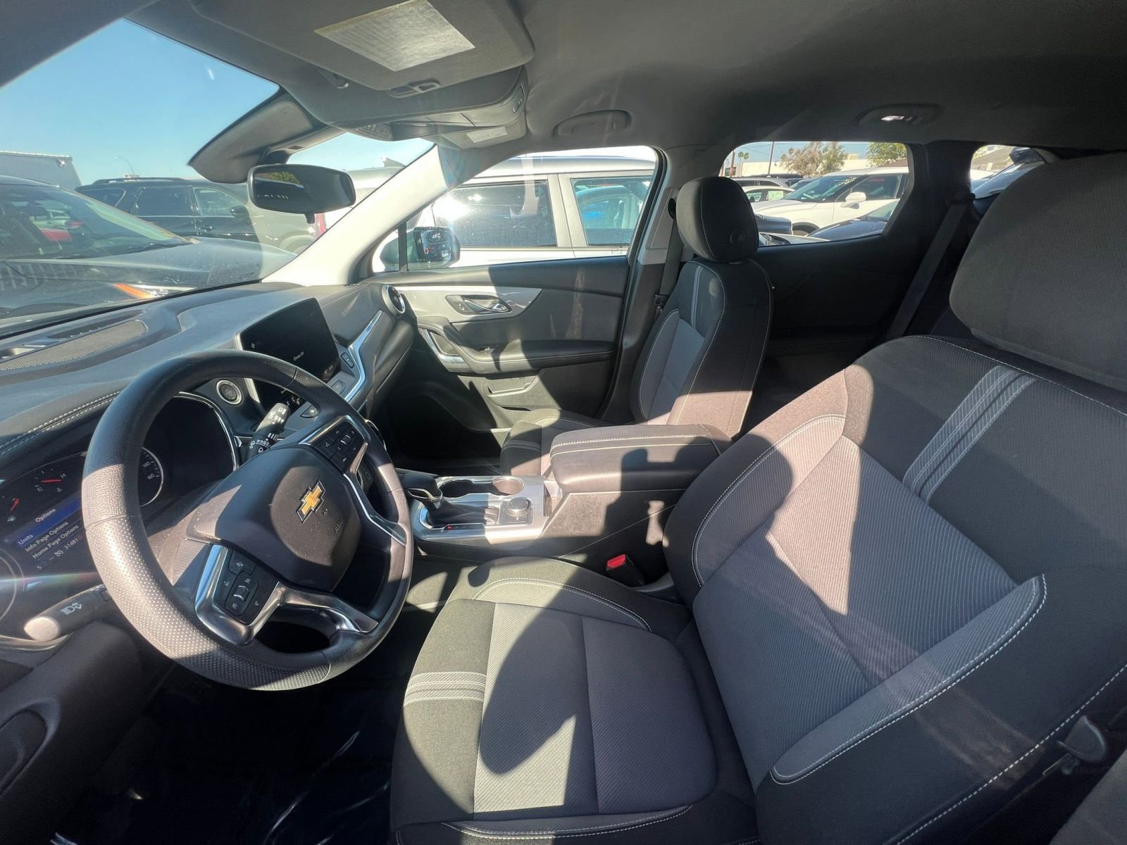 Thumbnail: 2025 Chevrolet Blazer - 27