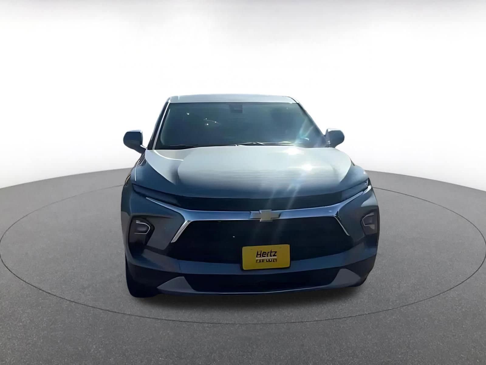 Thumbnail: 2025 Chevrolet Blazer - 4