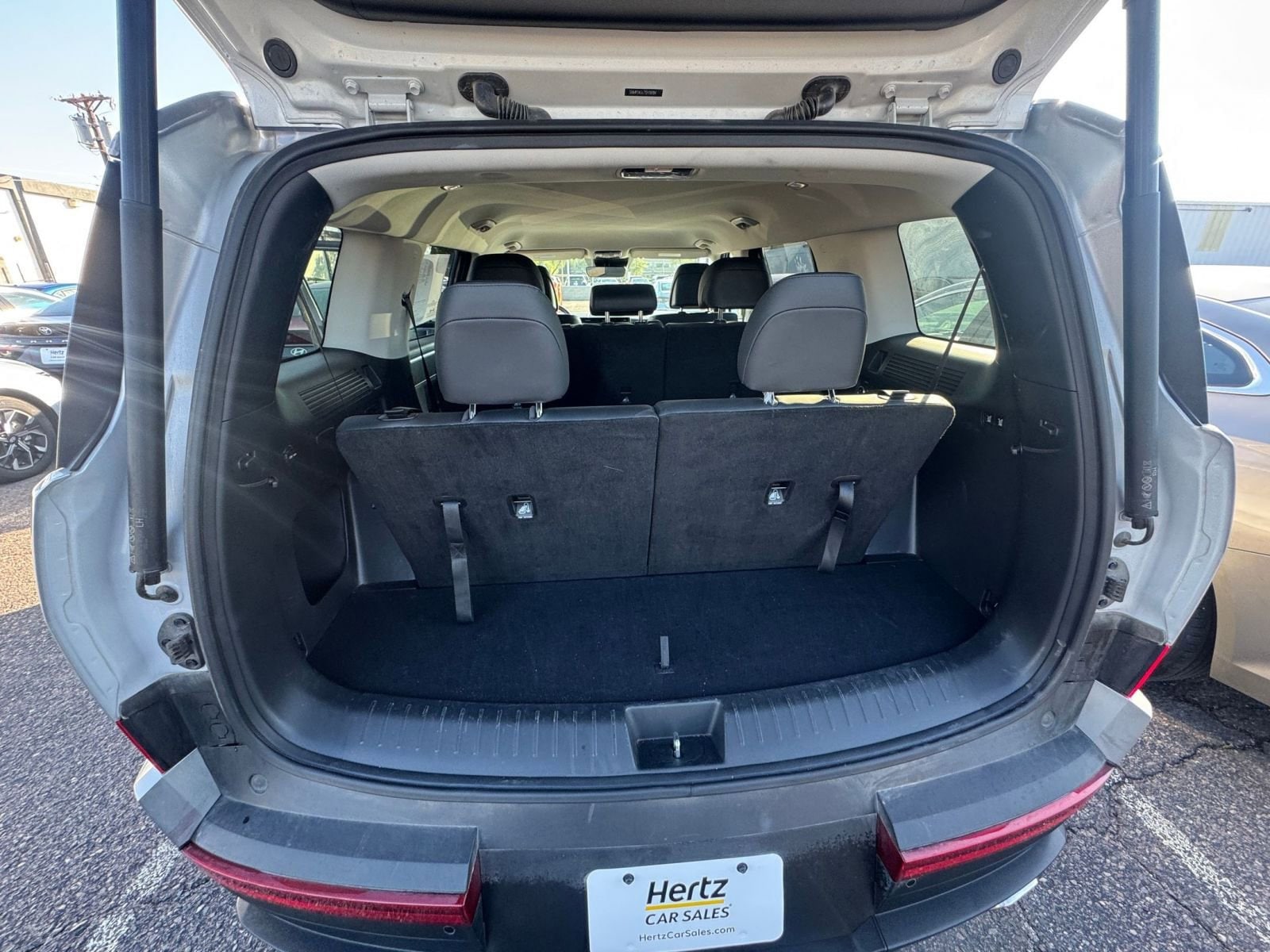 Thumbnail: 2025 Hyundai Santa Fe - 33