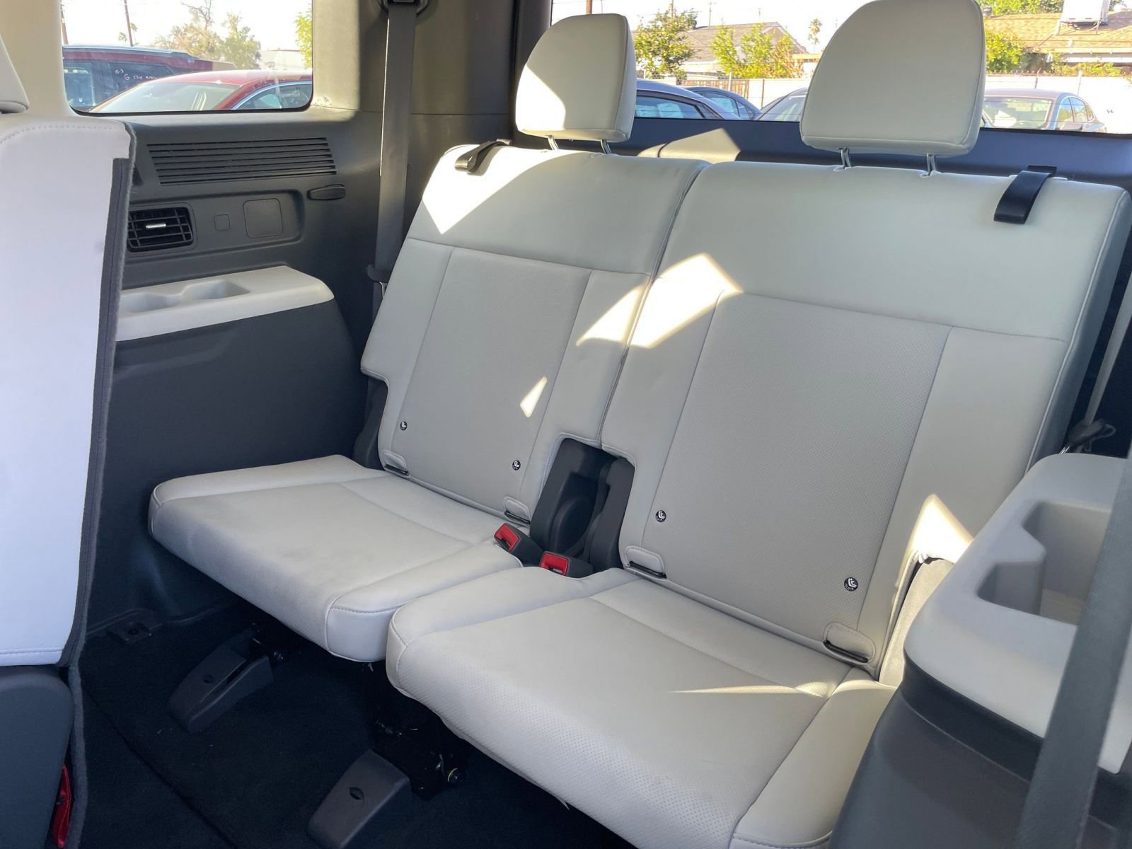 Thumbnail: 2025 Hyundai Santa Fe - 17