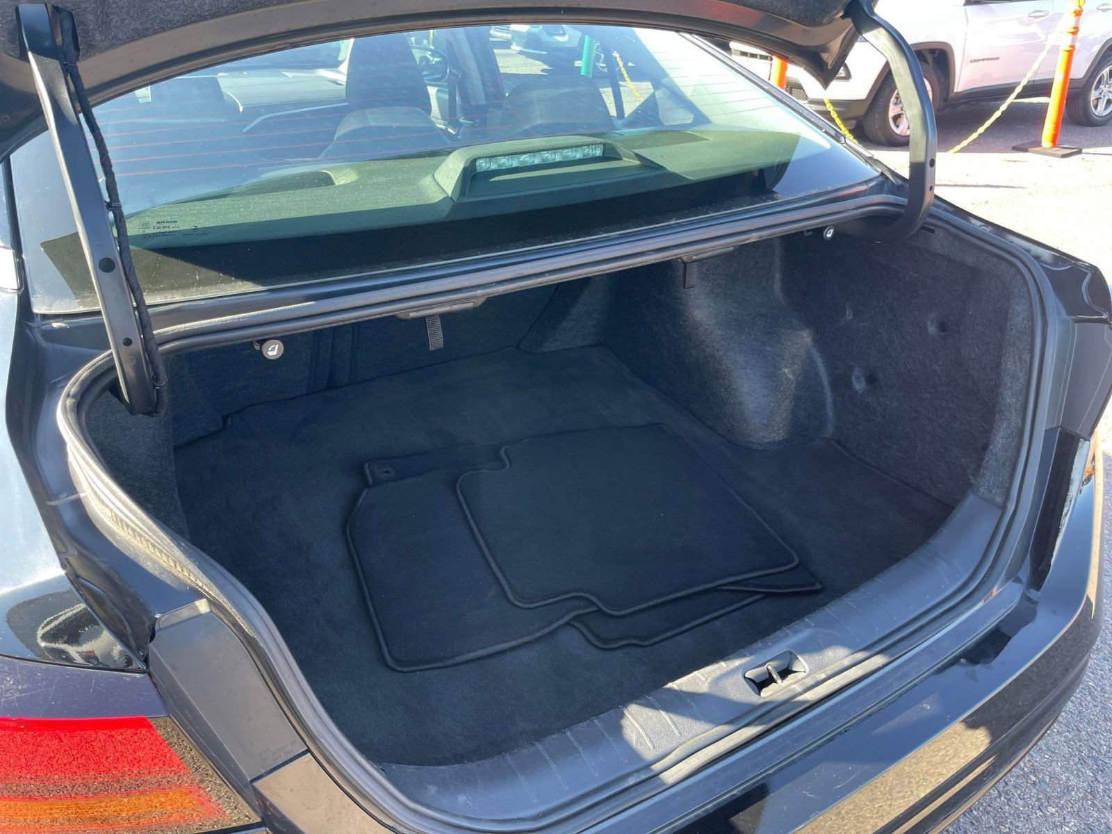 Thumbnail: 2025 Nissan Altima - 32