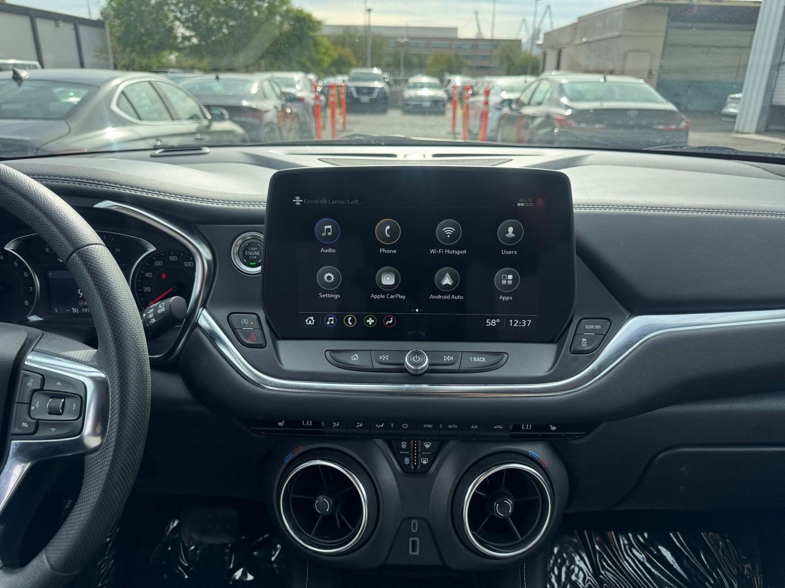 Thumbnail: 2025 Chevrolet Blazer - 21