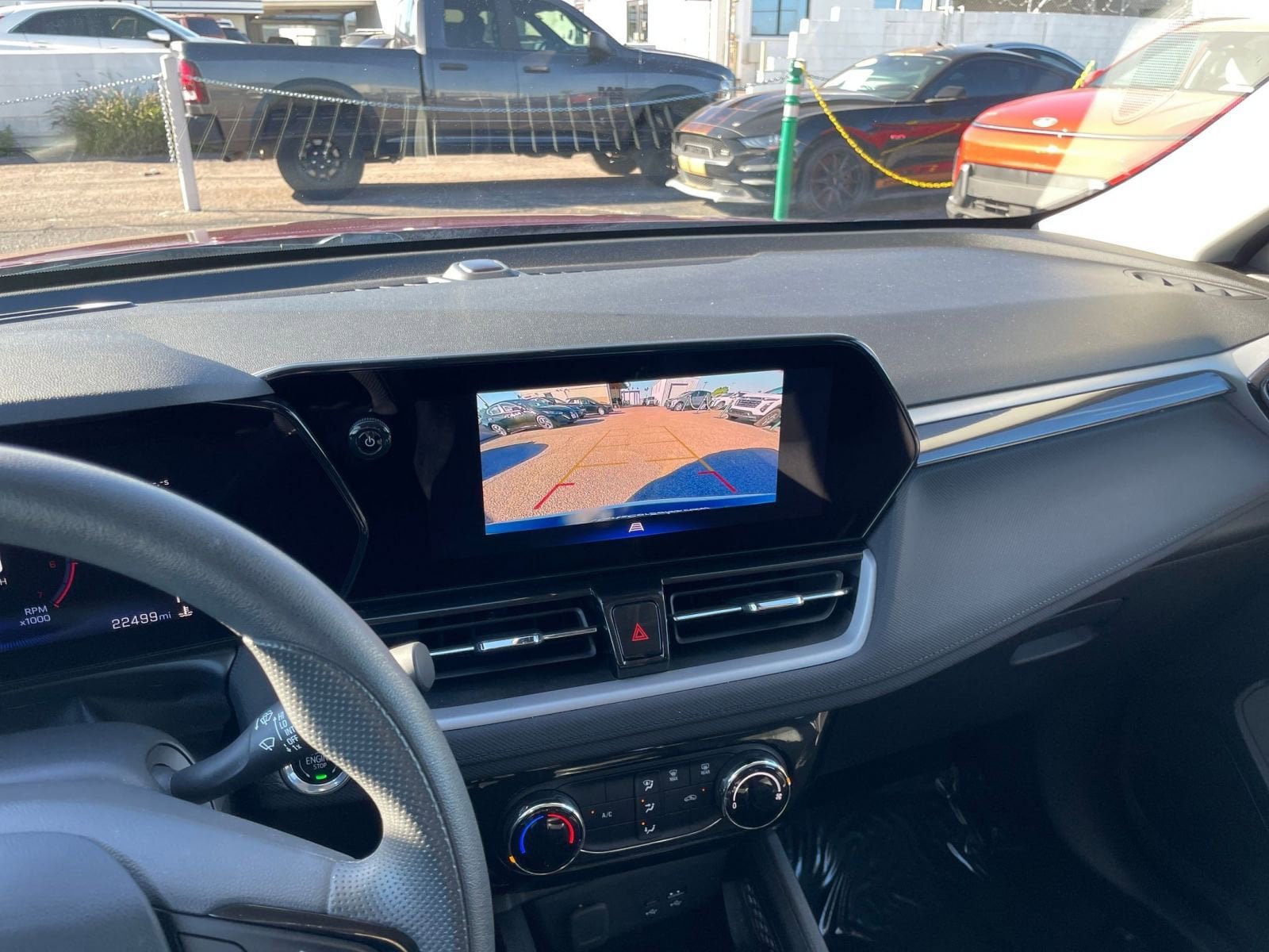 Thumbnail: 2025 Chevrolet TrailBlazer - 17