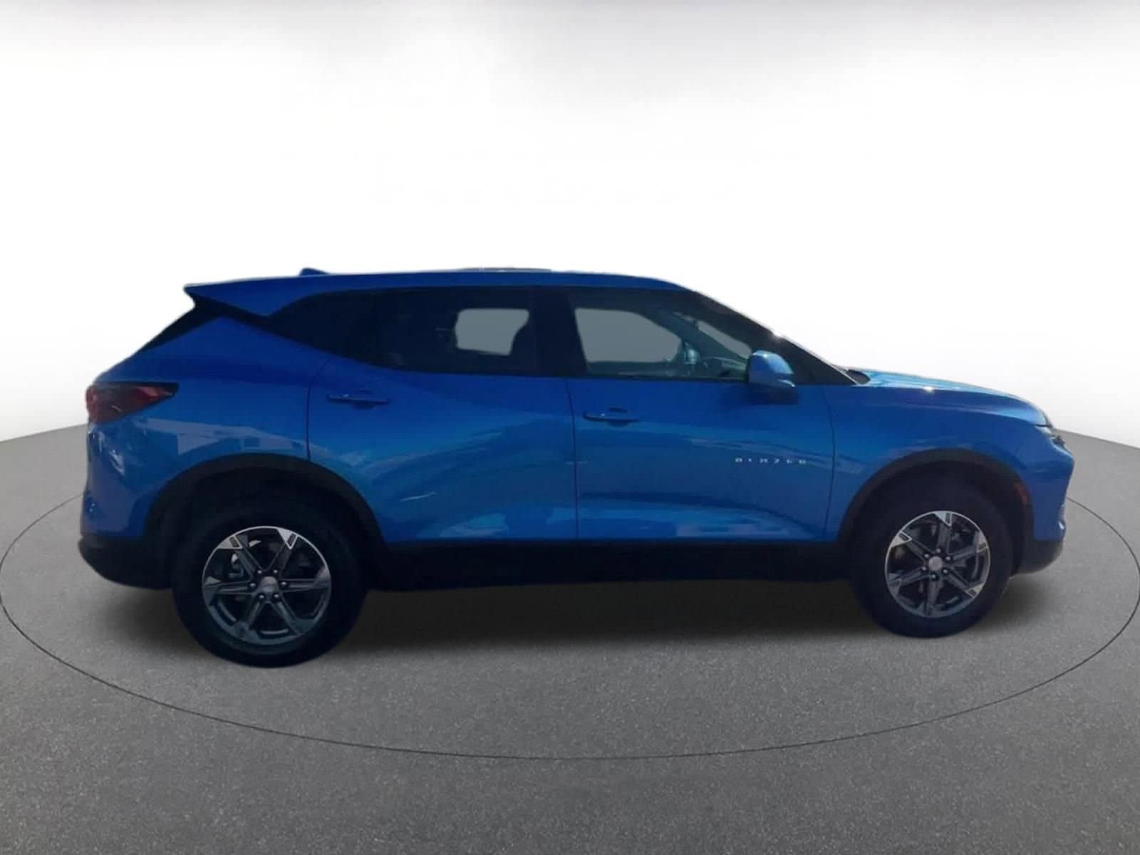 Thumbnail: 2025 Chevrolet Blazer - 16