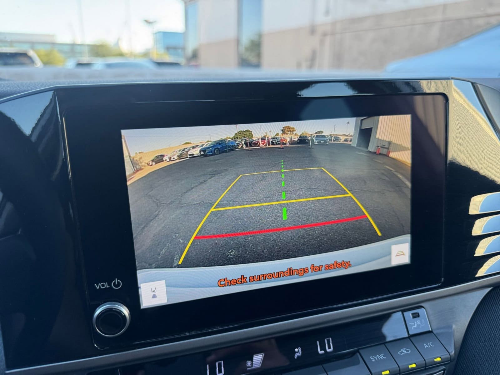 Thumbnail: 2025 Toyota Camry - 17