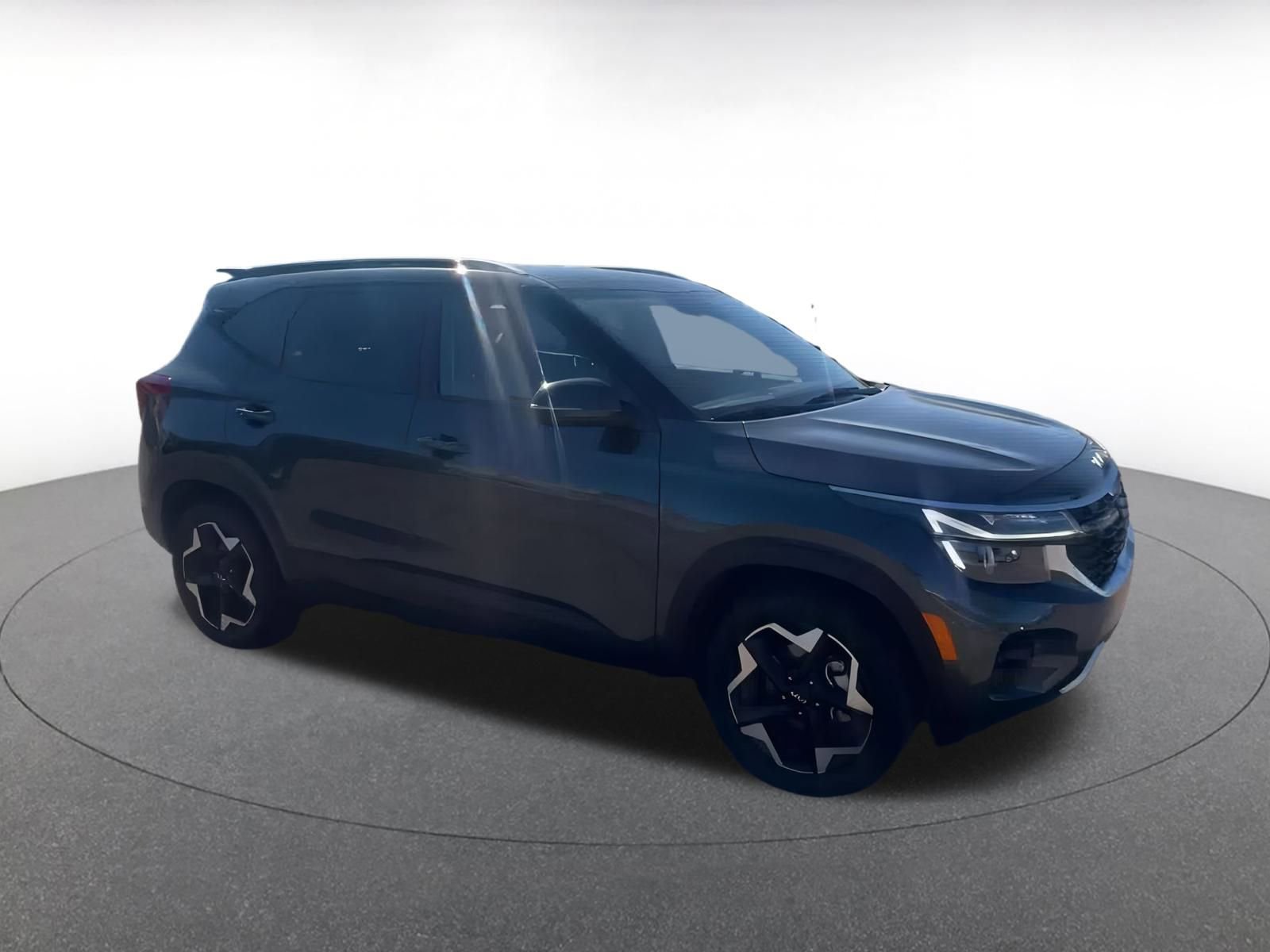 Thumbnail: 2025 Kia Seltos - 2