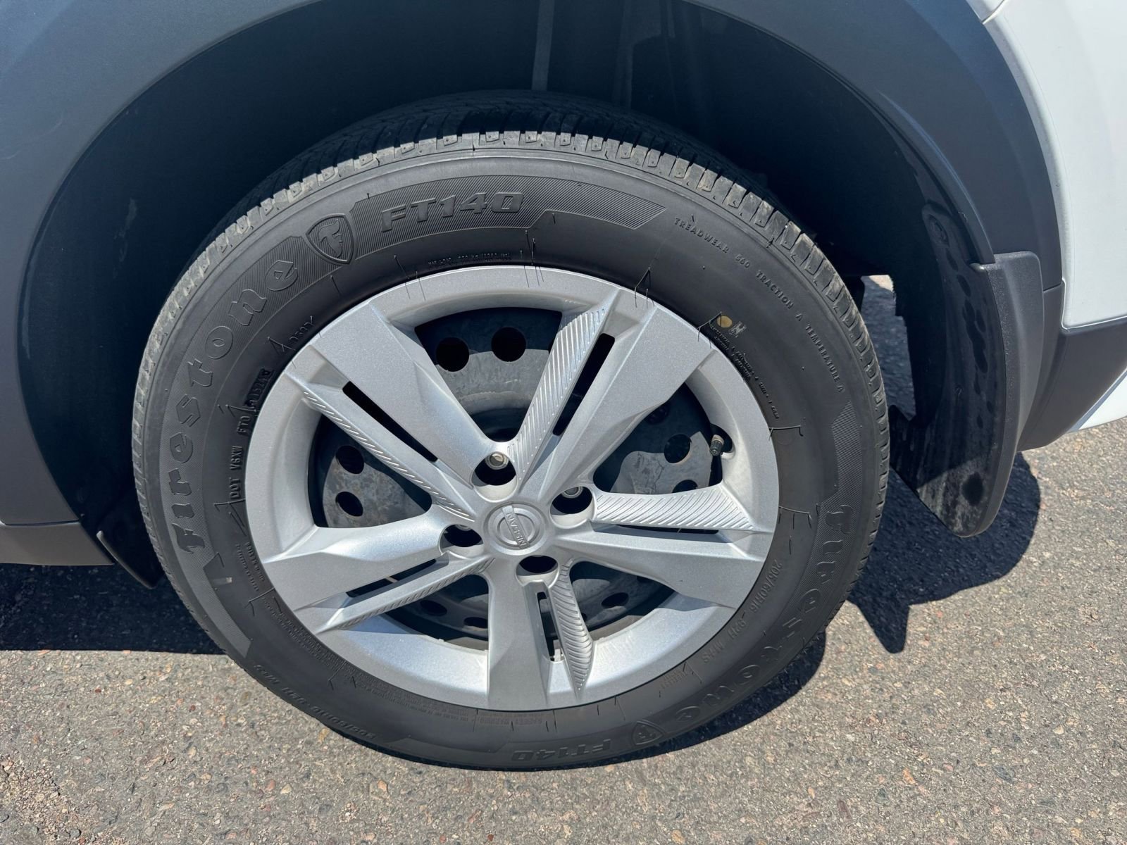 2024 Nissan Kicks S 29