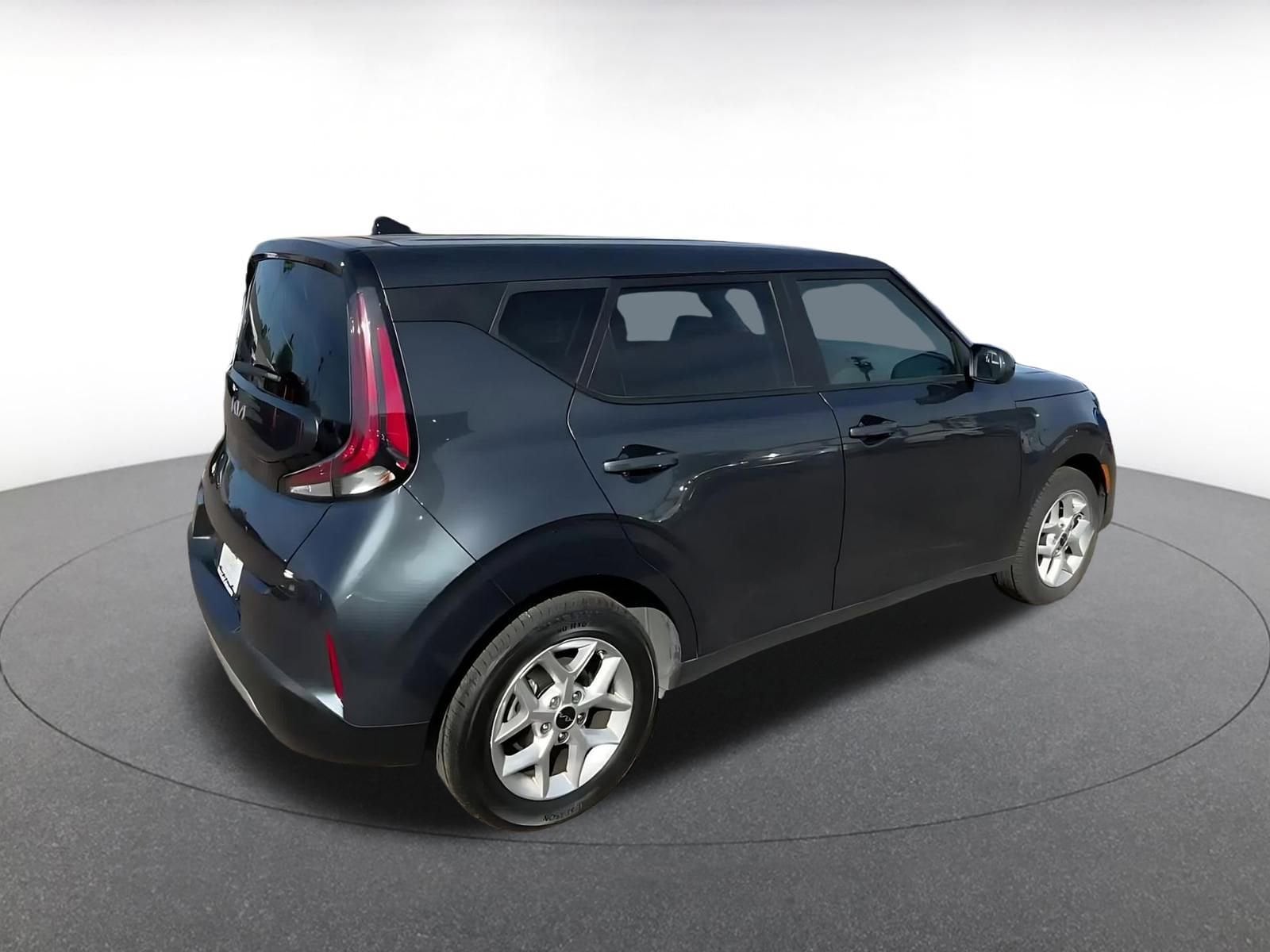 Thumbnail: 2025 Kia Soul - 15