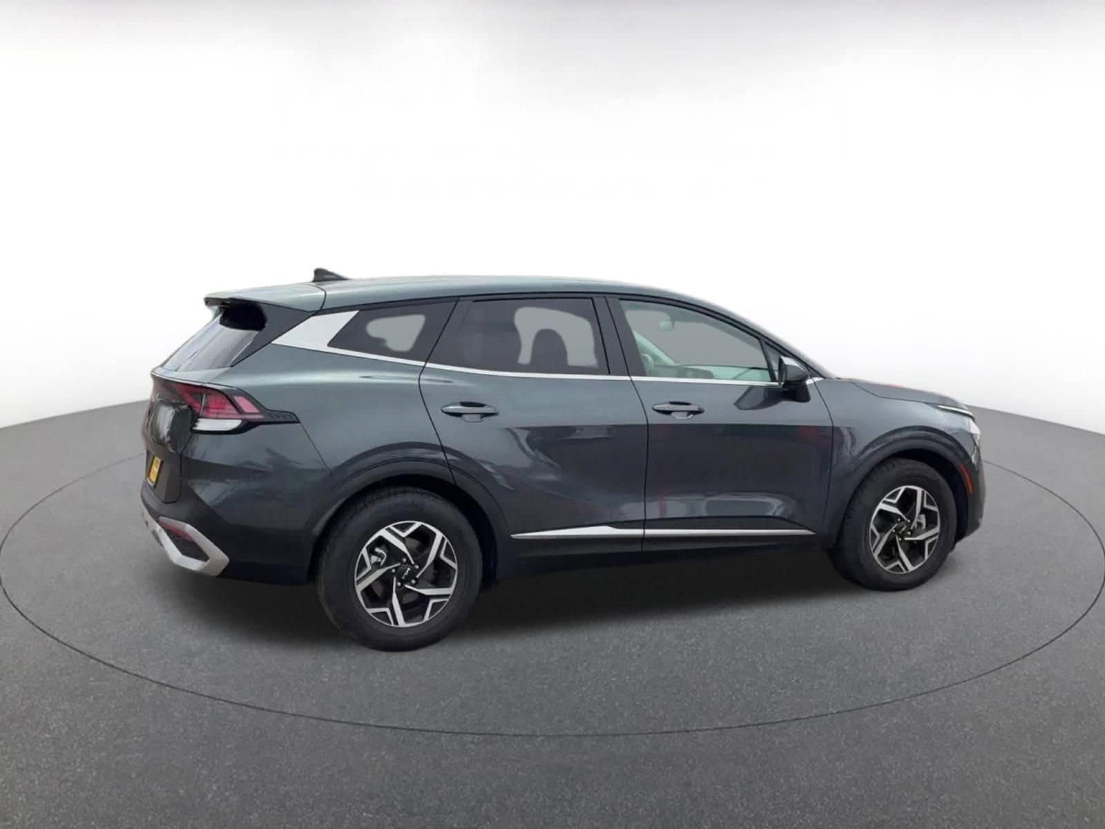 Thumbnail: 2025 Kia Sportage - 15