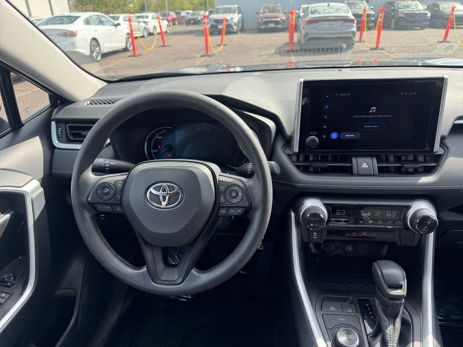 Thumbnail: 2025 Toyota RAV4 - 31