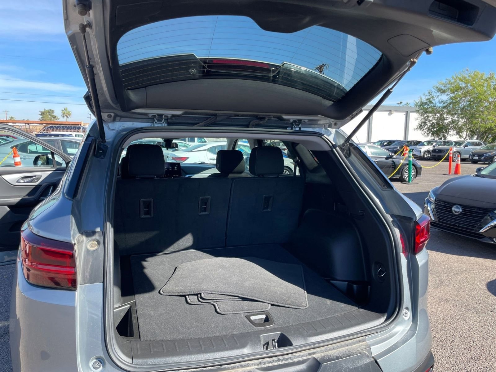 Thumbnail: 2025 Chevrolet Blazer - 33