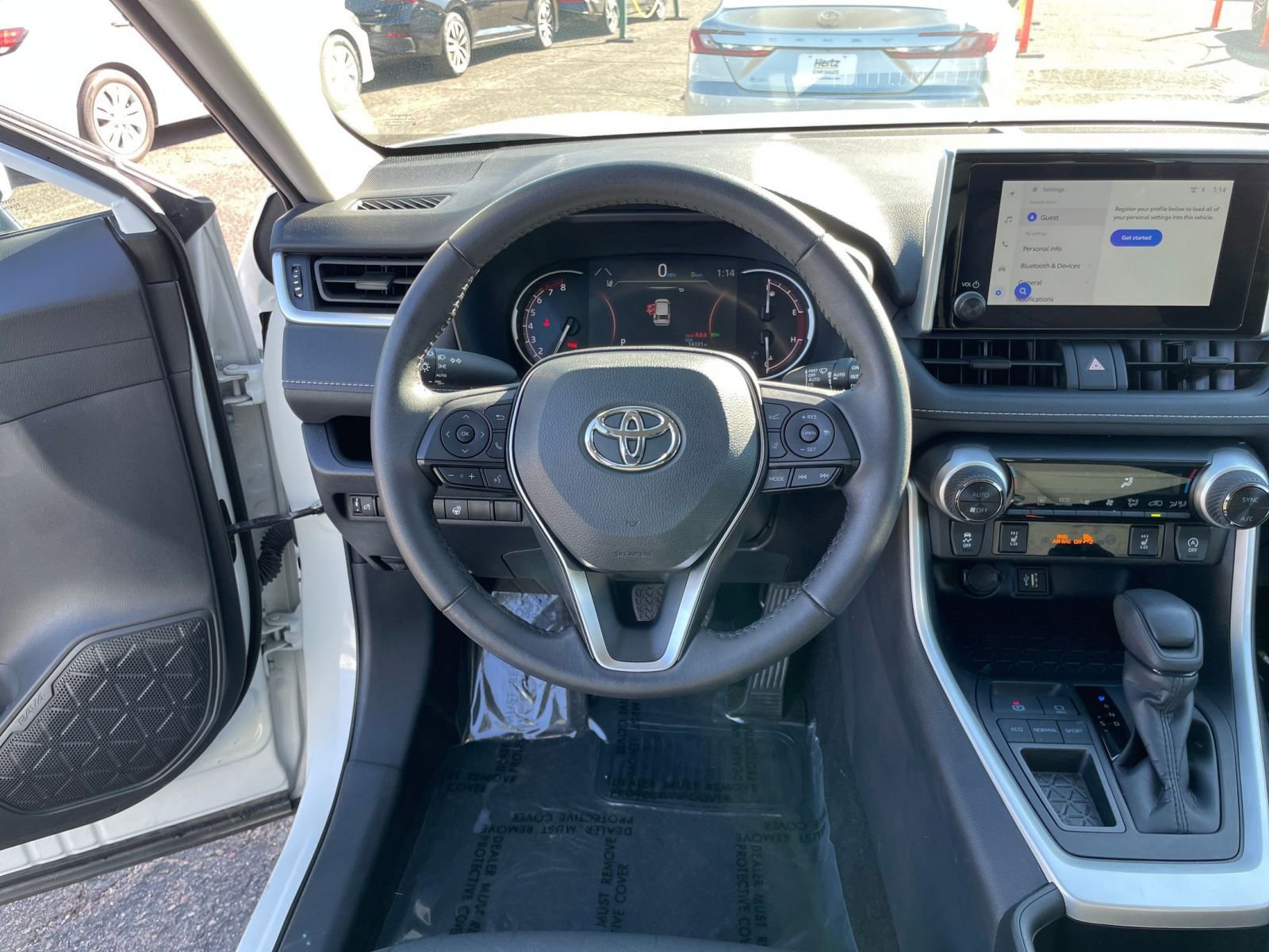 Thumbnail: 2025 Toyota RAV4 - 28