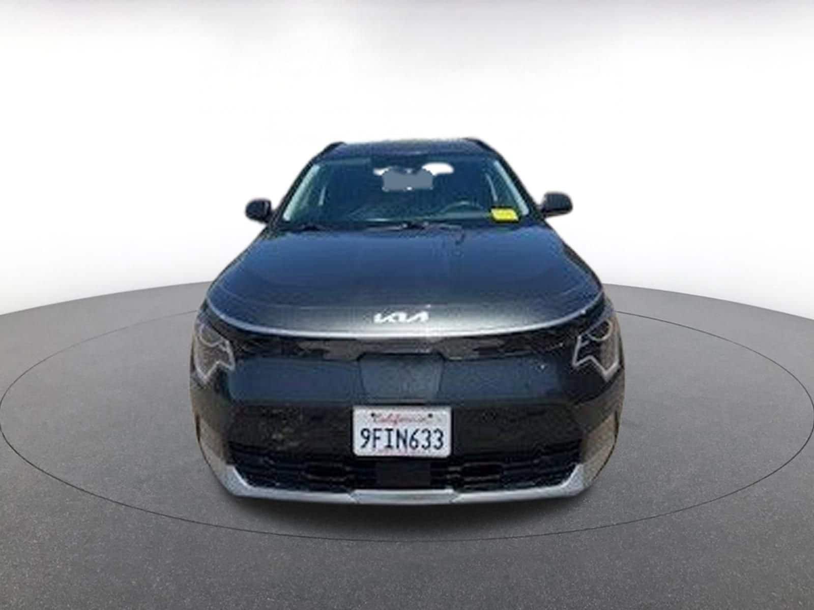Thumbnail: 2023 Kia Niro - 2