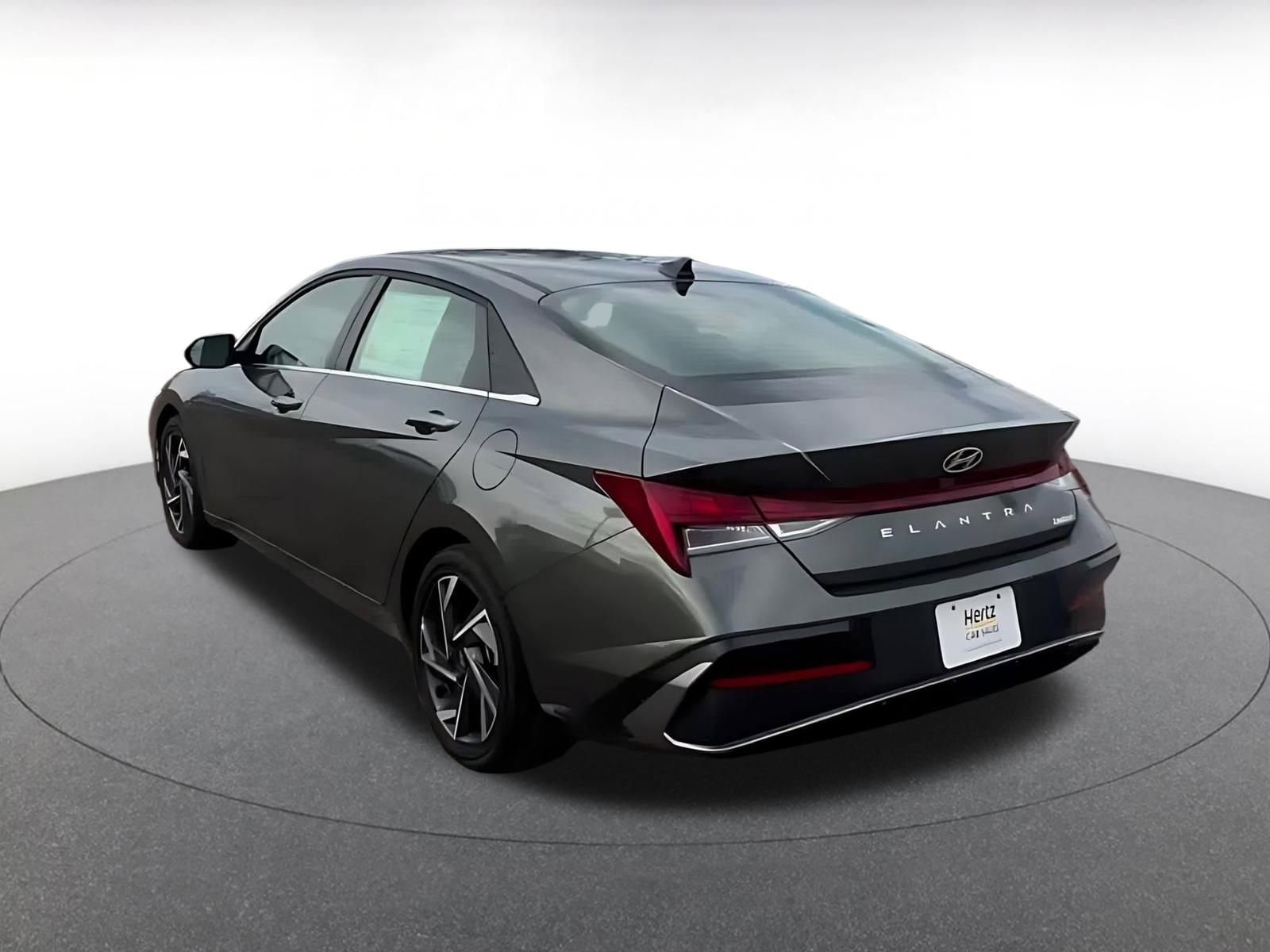 Thumbnail: 2025 Hyundai Elantra - 11