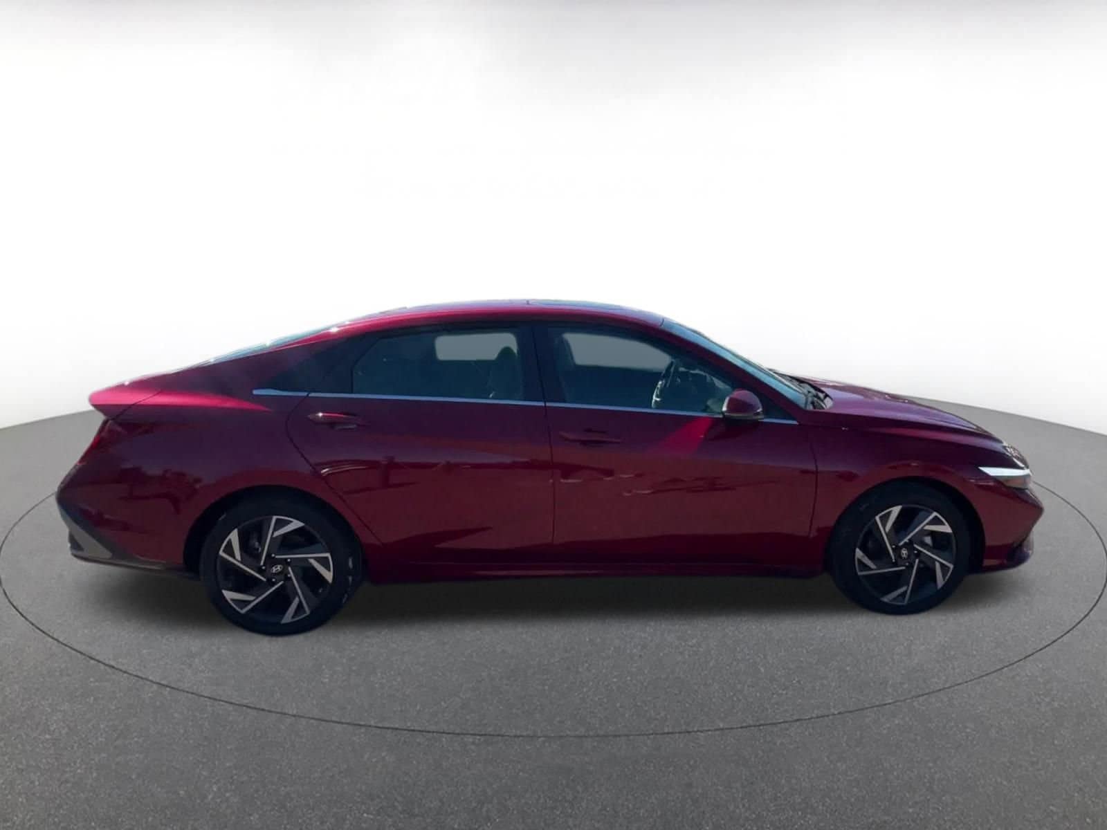 Thumbnail: 2025 Hyundai Elantra - 15