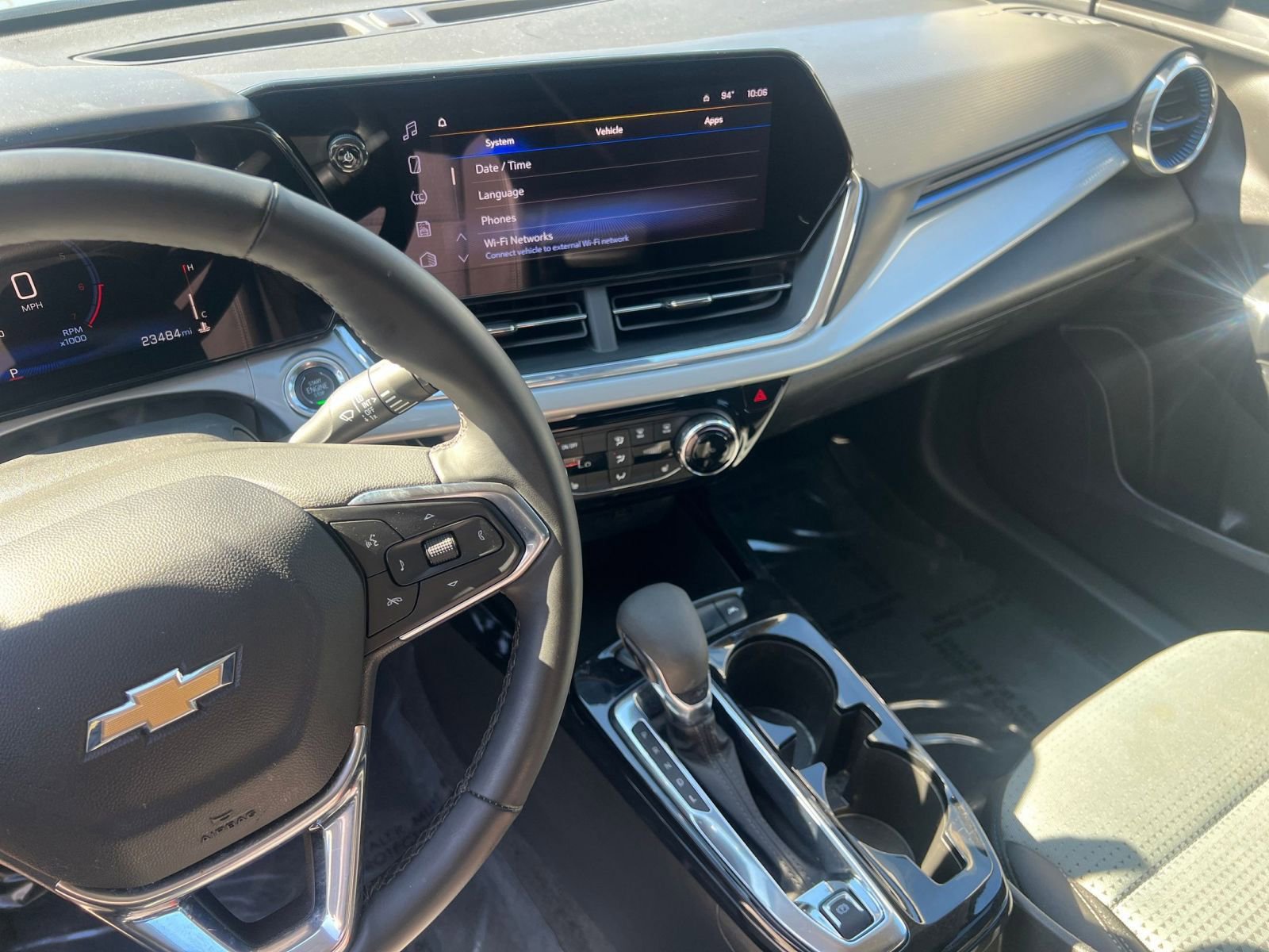 Thumbnail: 2025 Chevrolet Trax - 20