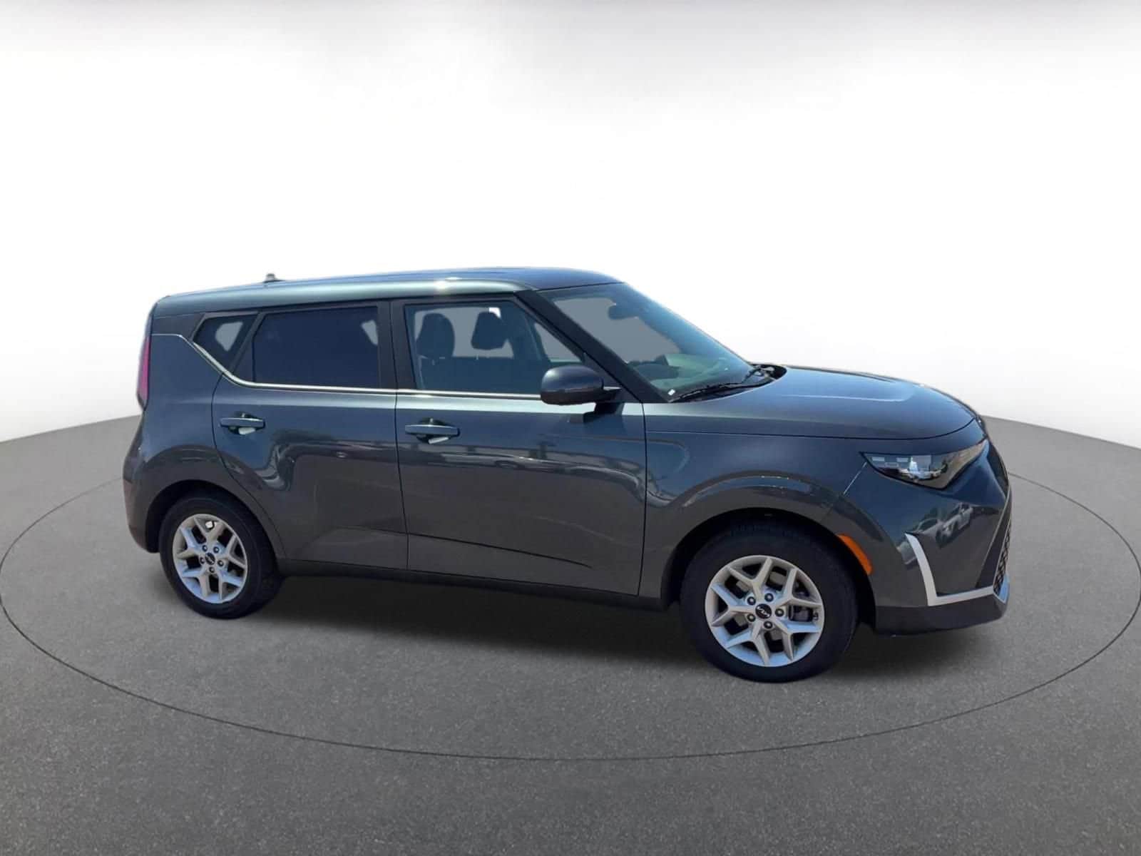 Thumbnail: 2025 Kia Soul - 2