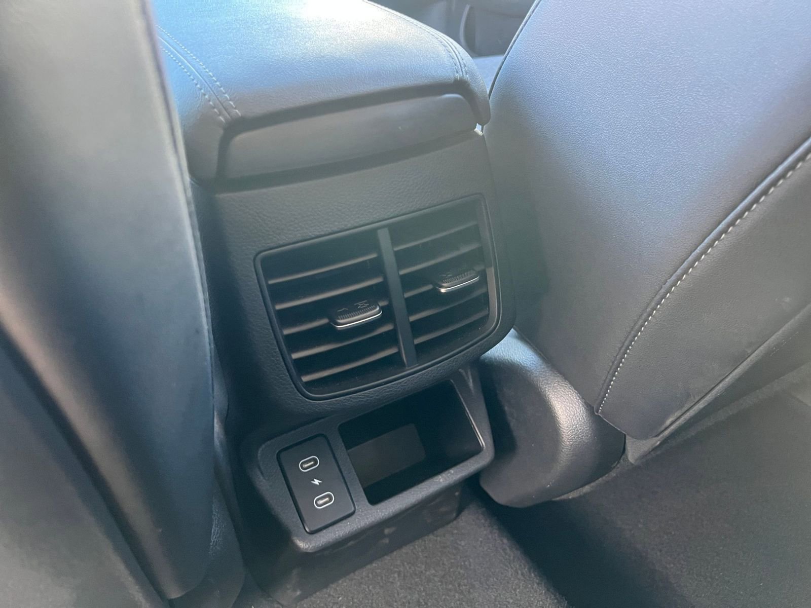 Thumbnail: 2025 Kia Seltos - 24