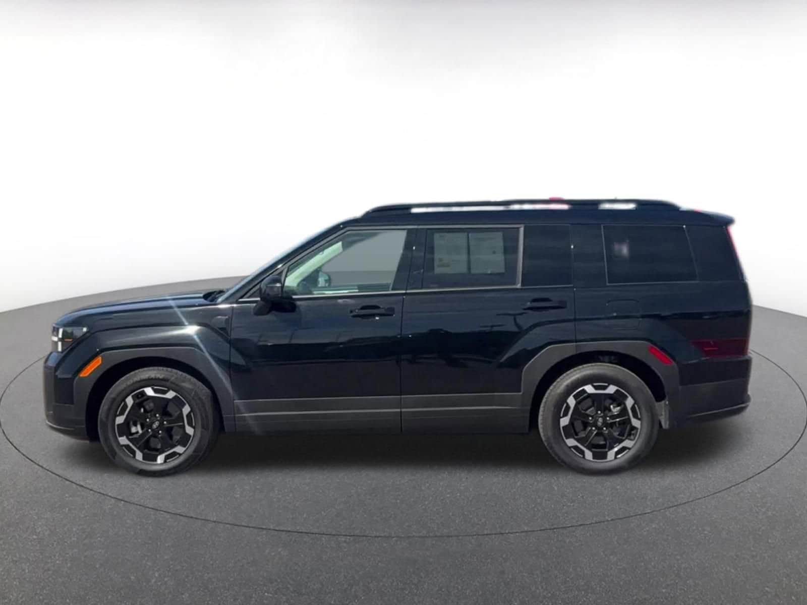 Thumbnail: 2025 Hyundai Santa Fe - 9