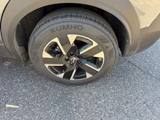 Thumbnail: 2025 Nissan Kicks - 8