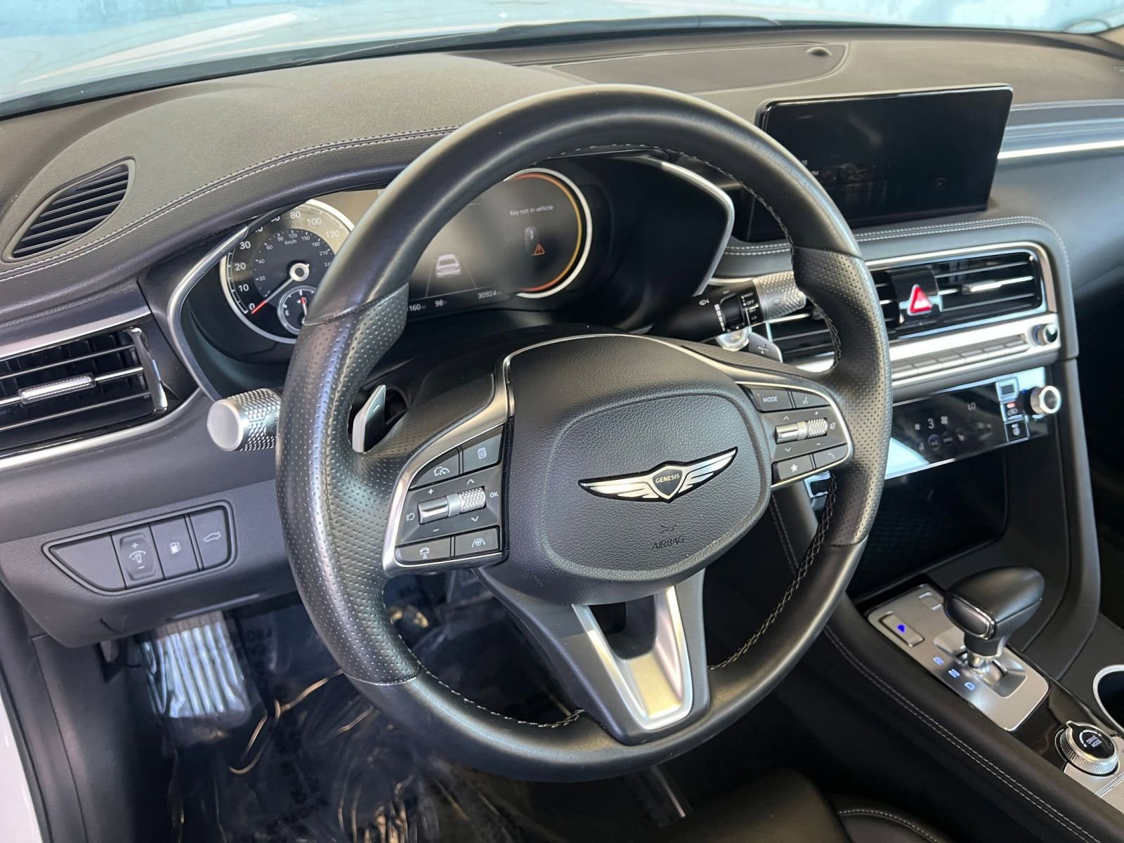 Thumbnail: 2025 Genesis G70 - 28