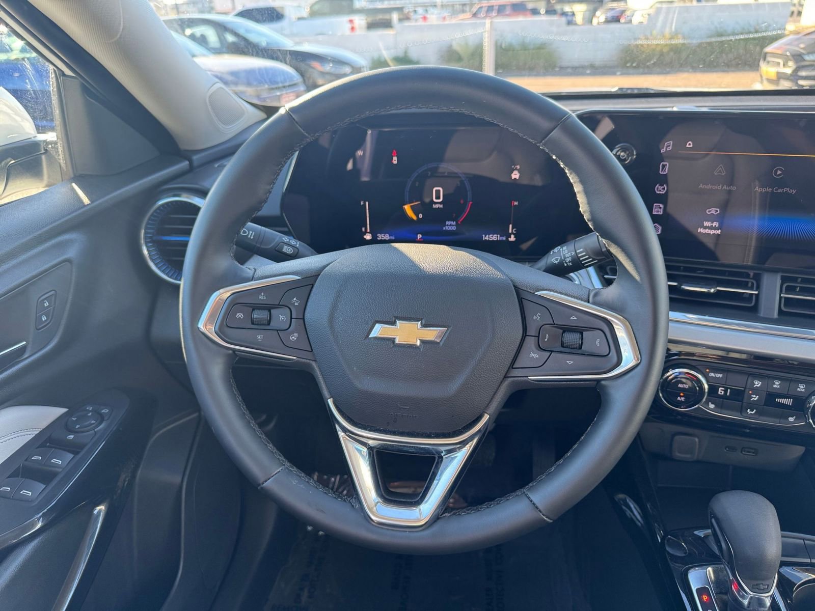 Thumbnail: 2025 Chevrolet Trax - 25