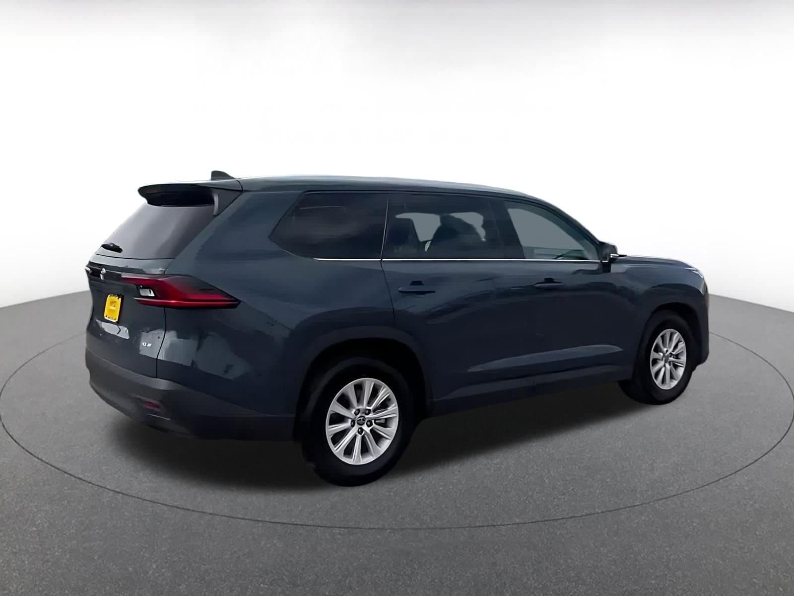 Thumbnail: 2025 Toyota Grand Highlander - 15