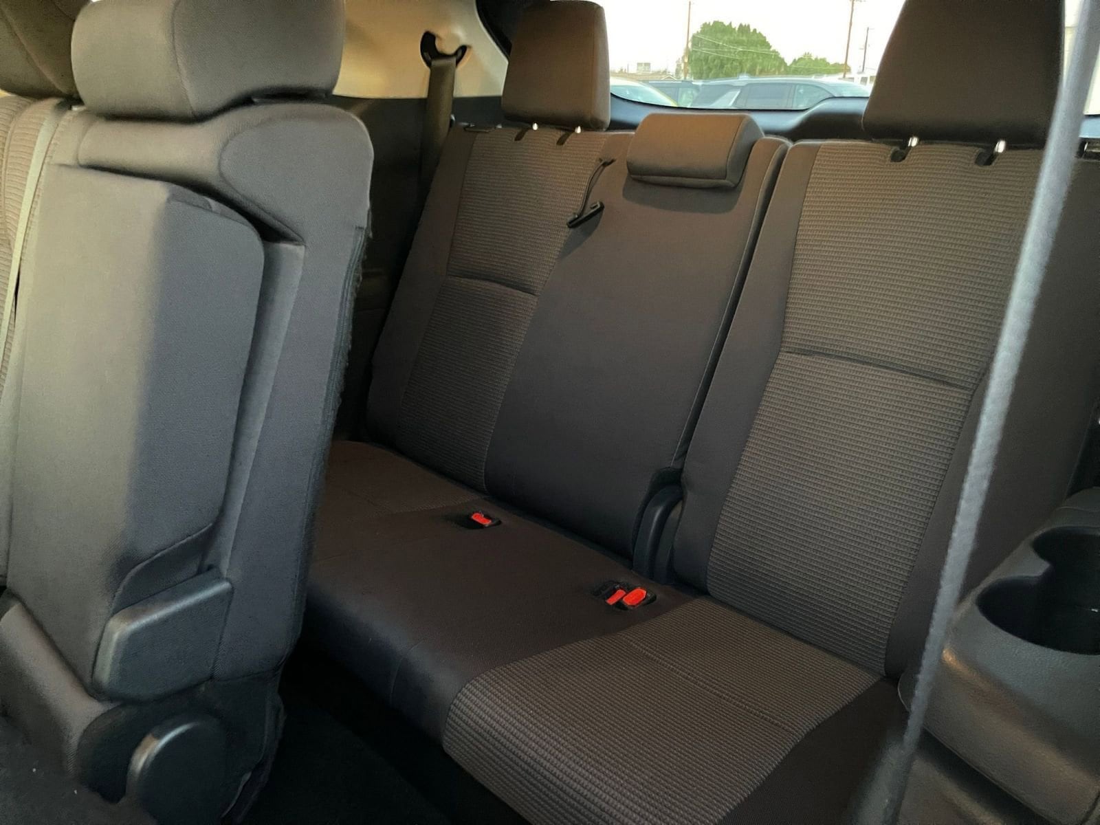 Thumbnail: 2025 Toyota Highlander - 17