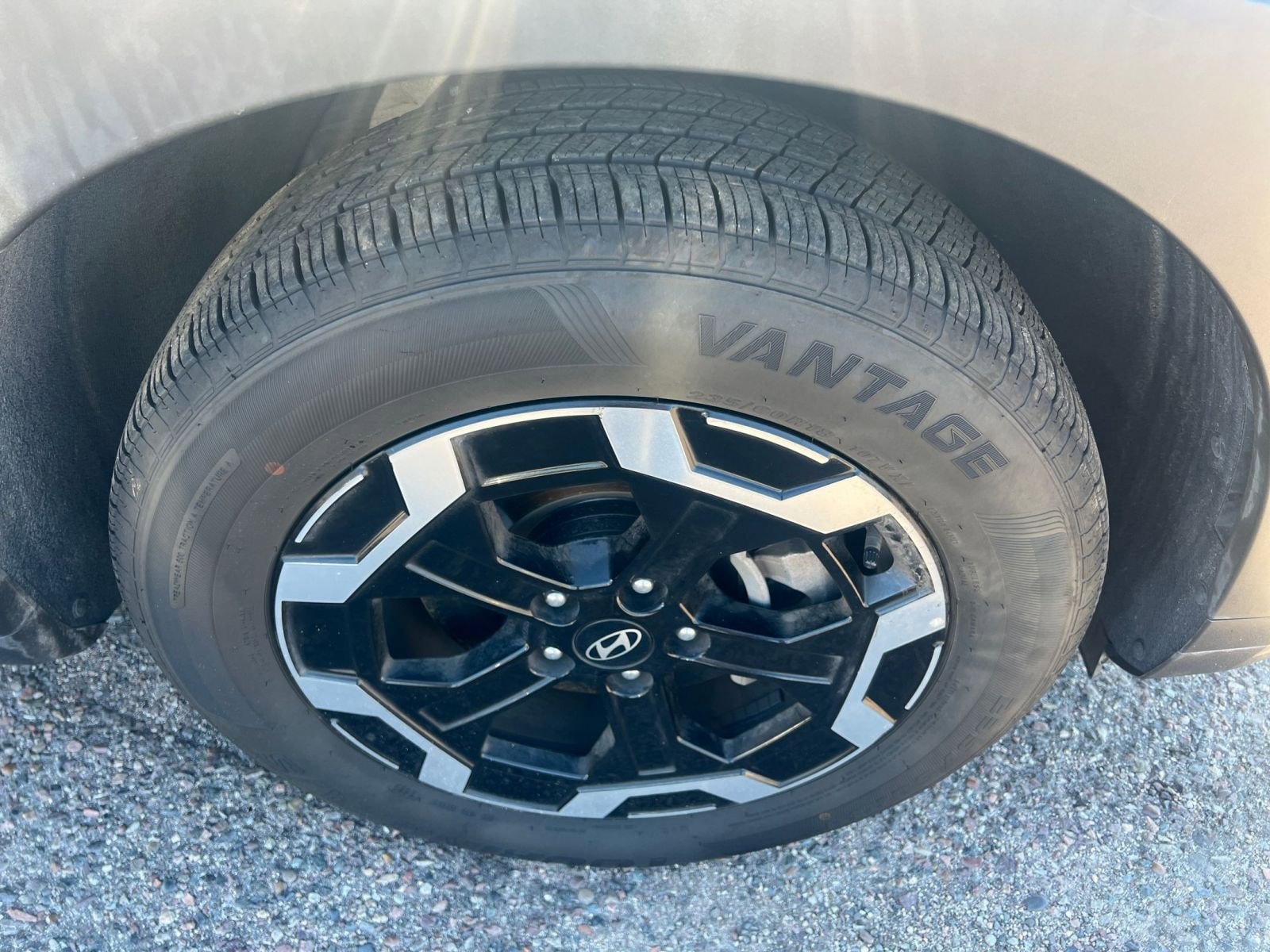 Thumbnail: 2025 Hyundai Santa Fe - 32