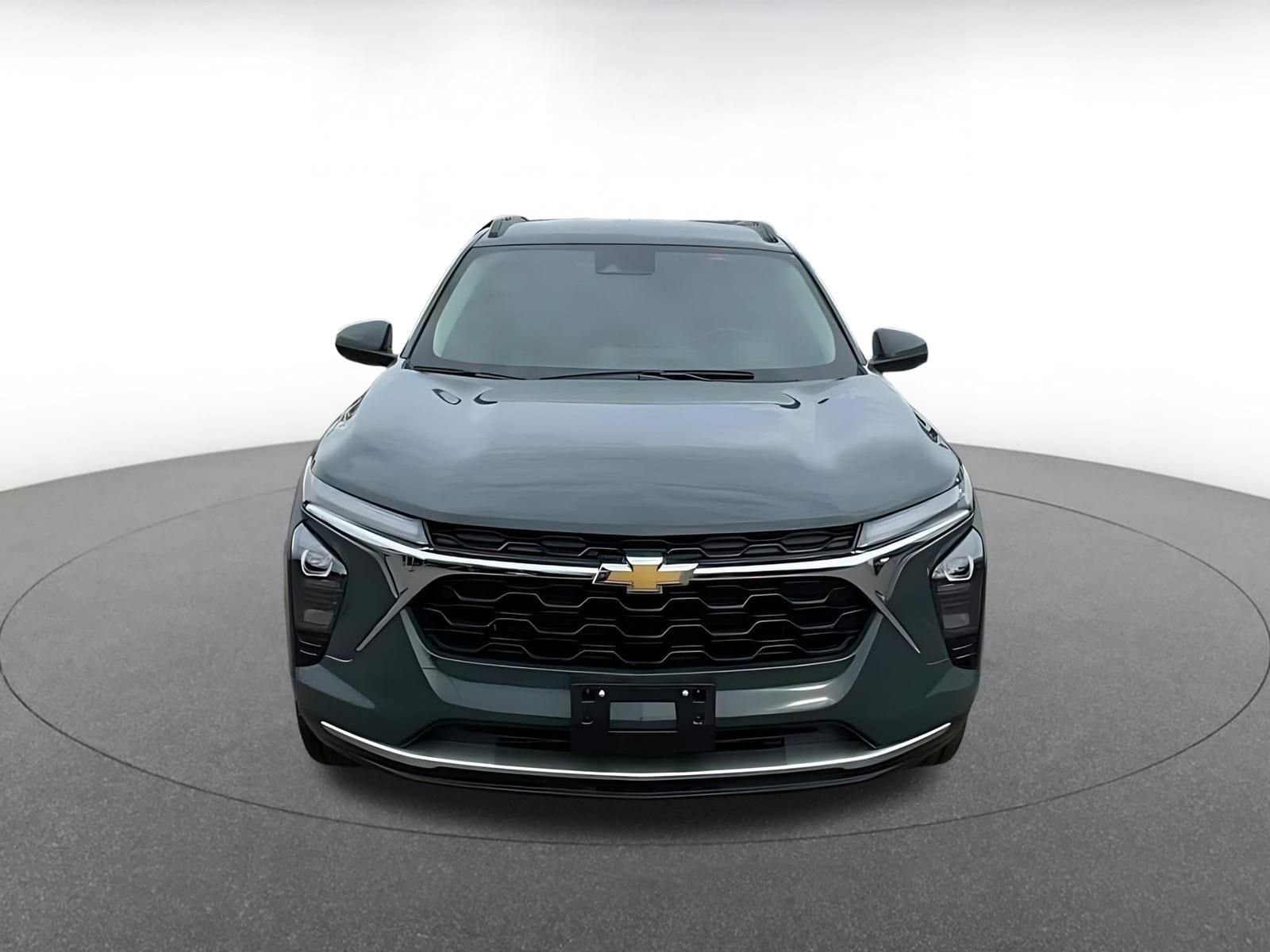 Thumbnail: 2025 Chevrolet Trax - 4