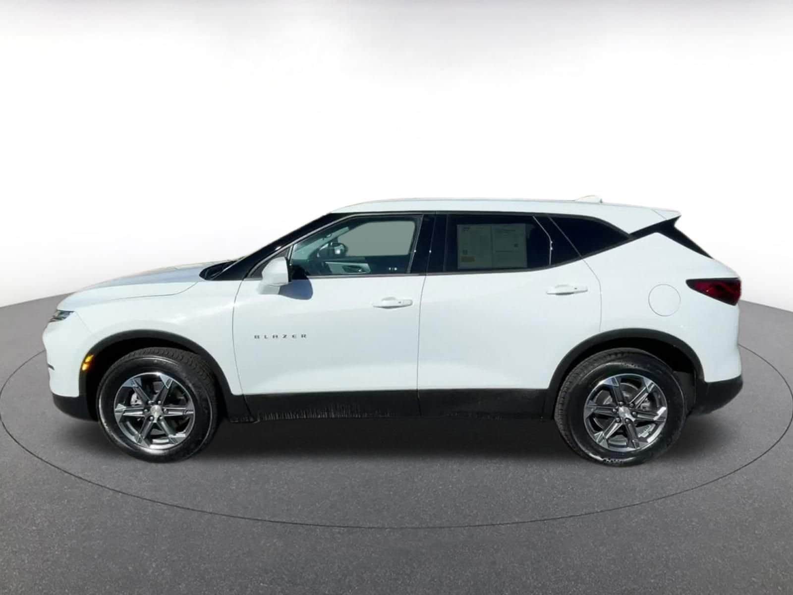 Thumbnail: 2025 Chevrolet Blazer - 9