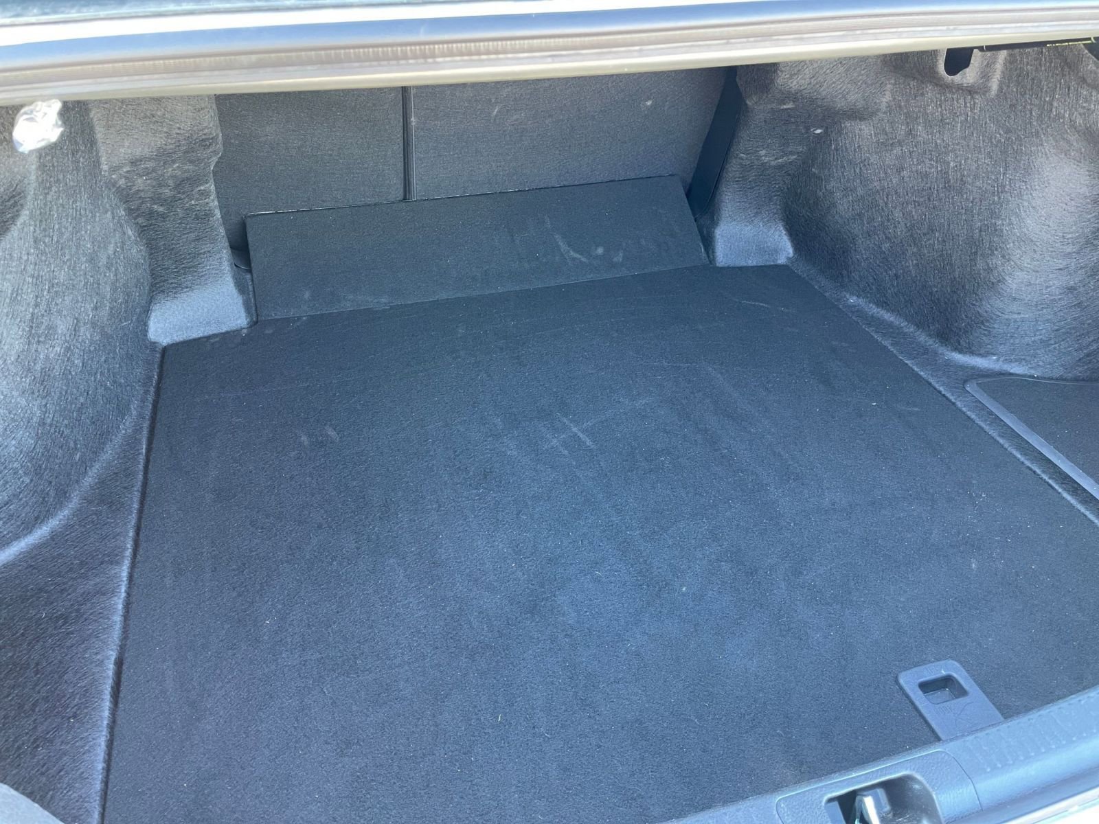 Thumbnail: 2025 Toyota Camry - 30