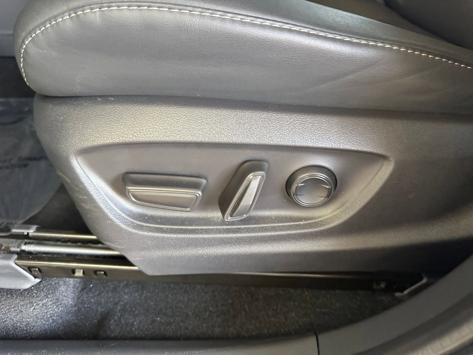 Thumbnail: 2025 Toyota Crown - 23