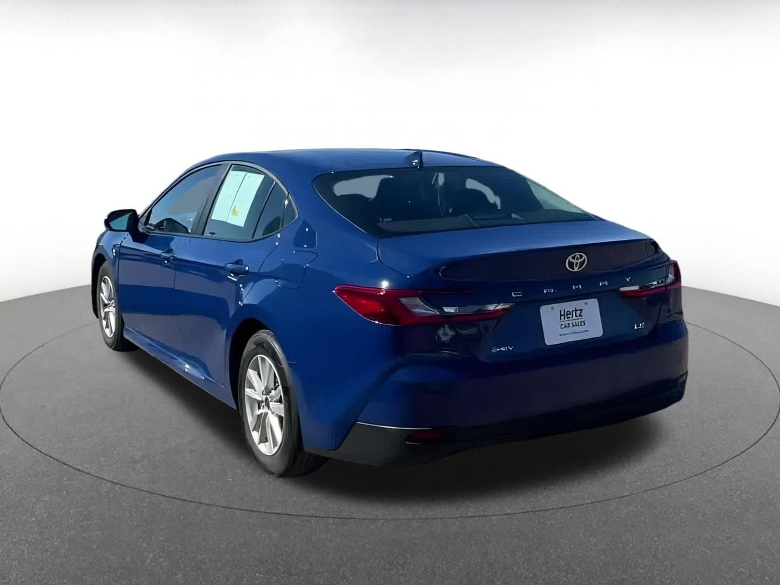 Thumbnail: 2025 Toyota Camry - 11