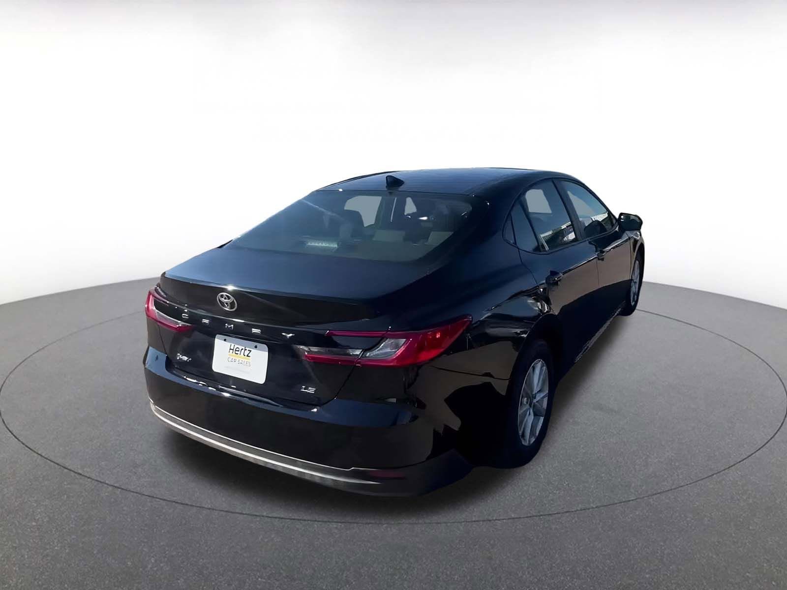 Thumbnail: 2025 Toyota Camry - 14