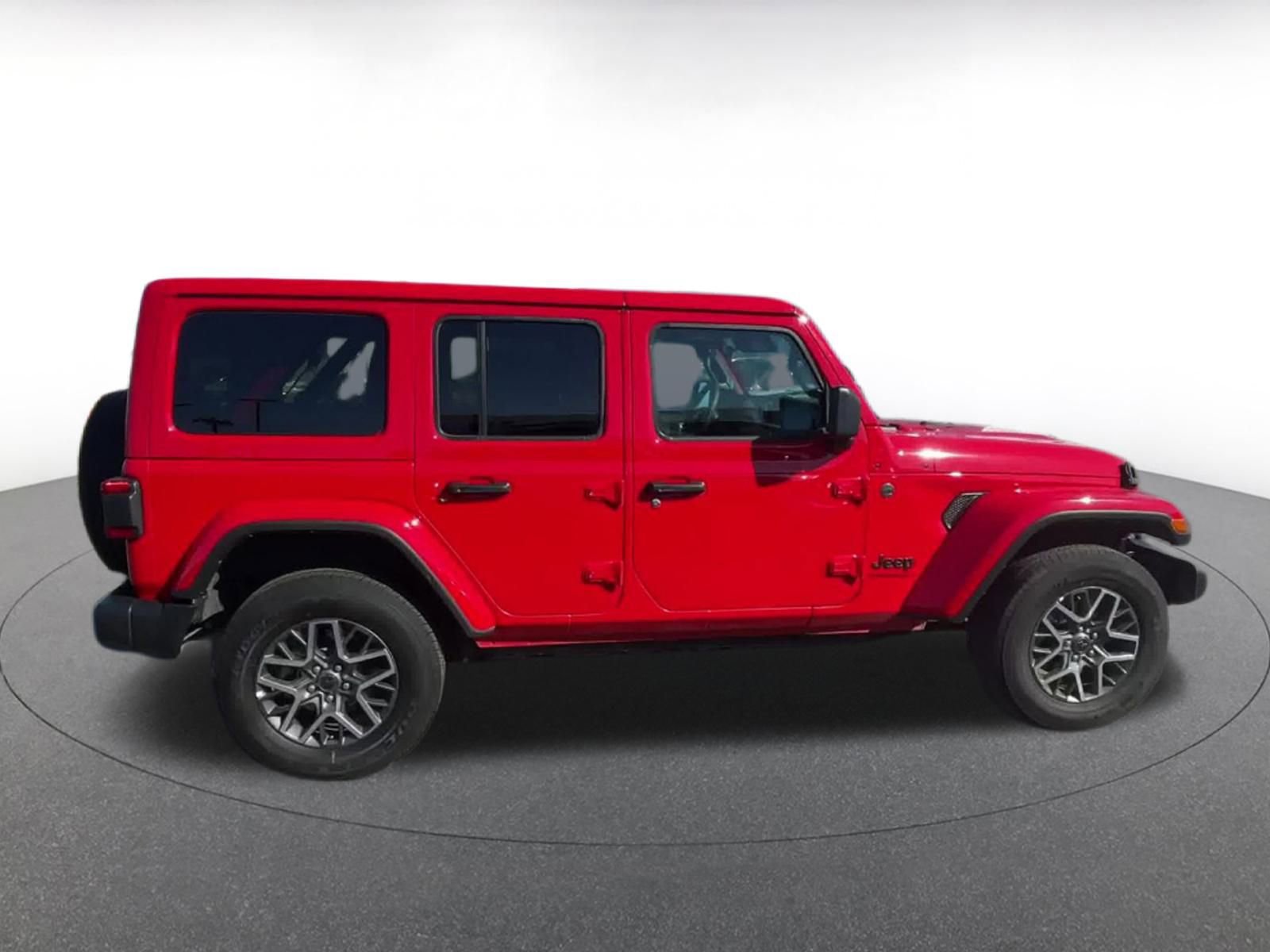 Thumbnail: 2025 Jeep Wrangler - 15