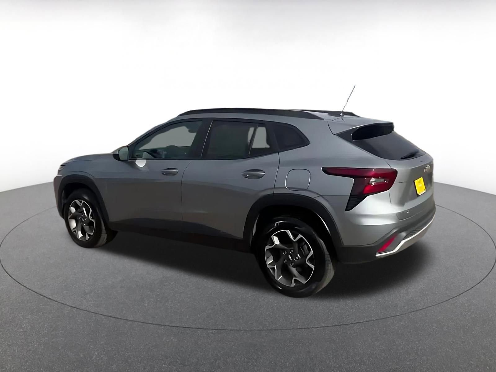 Thumbnail: 2025 Chevrolet Trax - 10