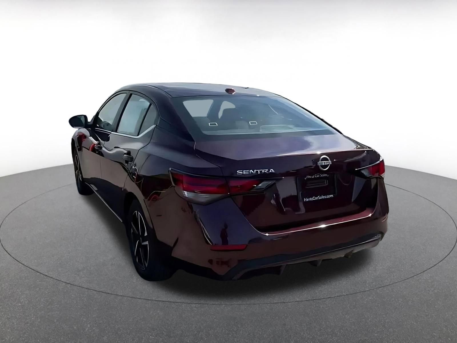 Thumbnail: 2025 Nissan Sentra - 11