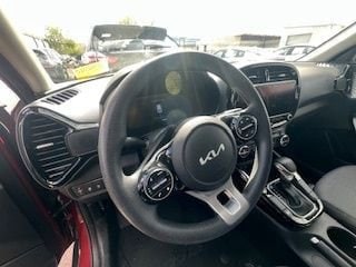 Thumbnail: 2023 Kia Soul - 10