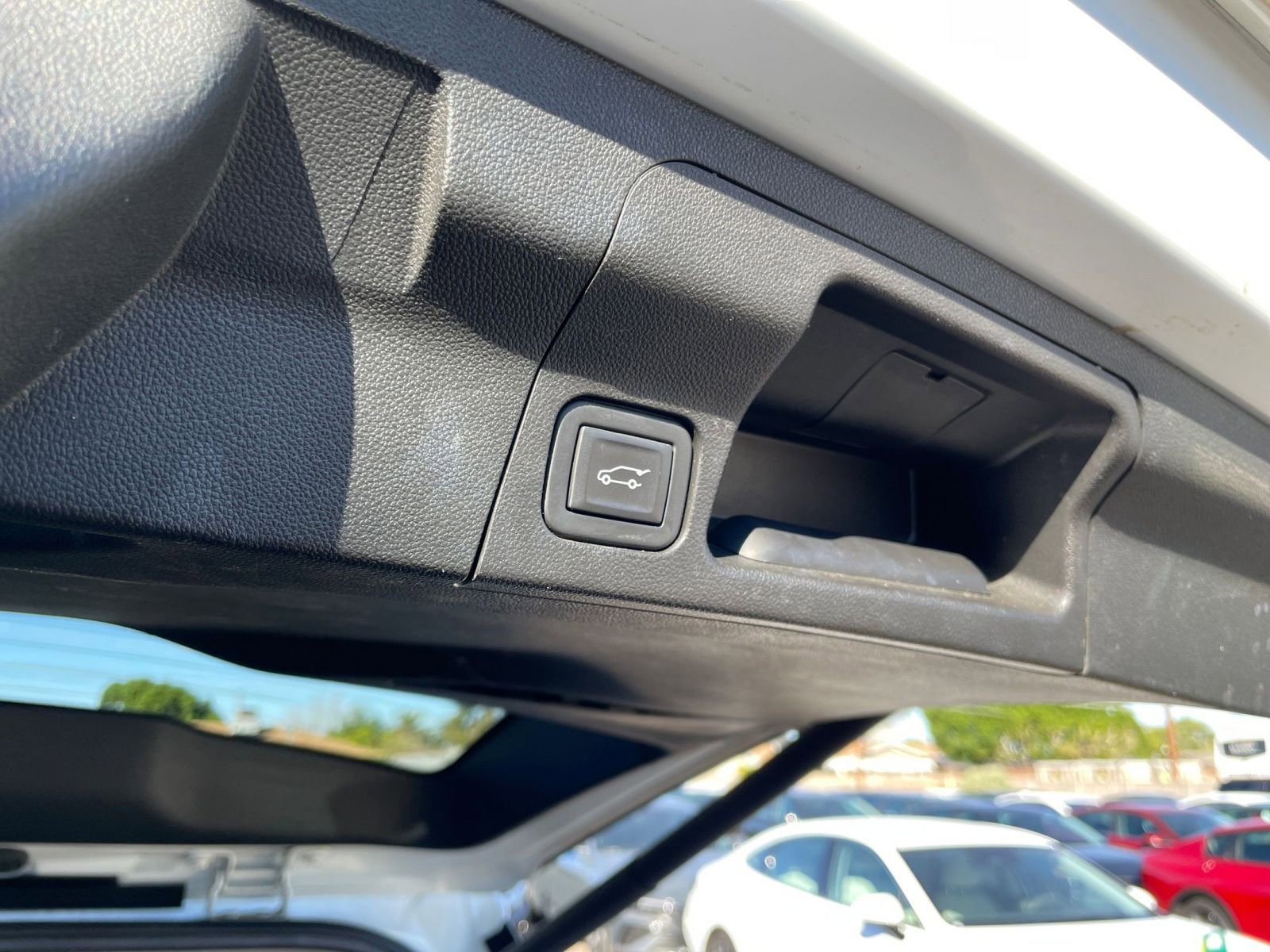 Thumbnail: 2023 GMC Acadia - 23