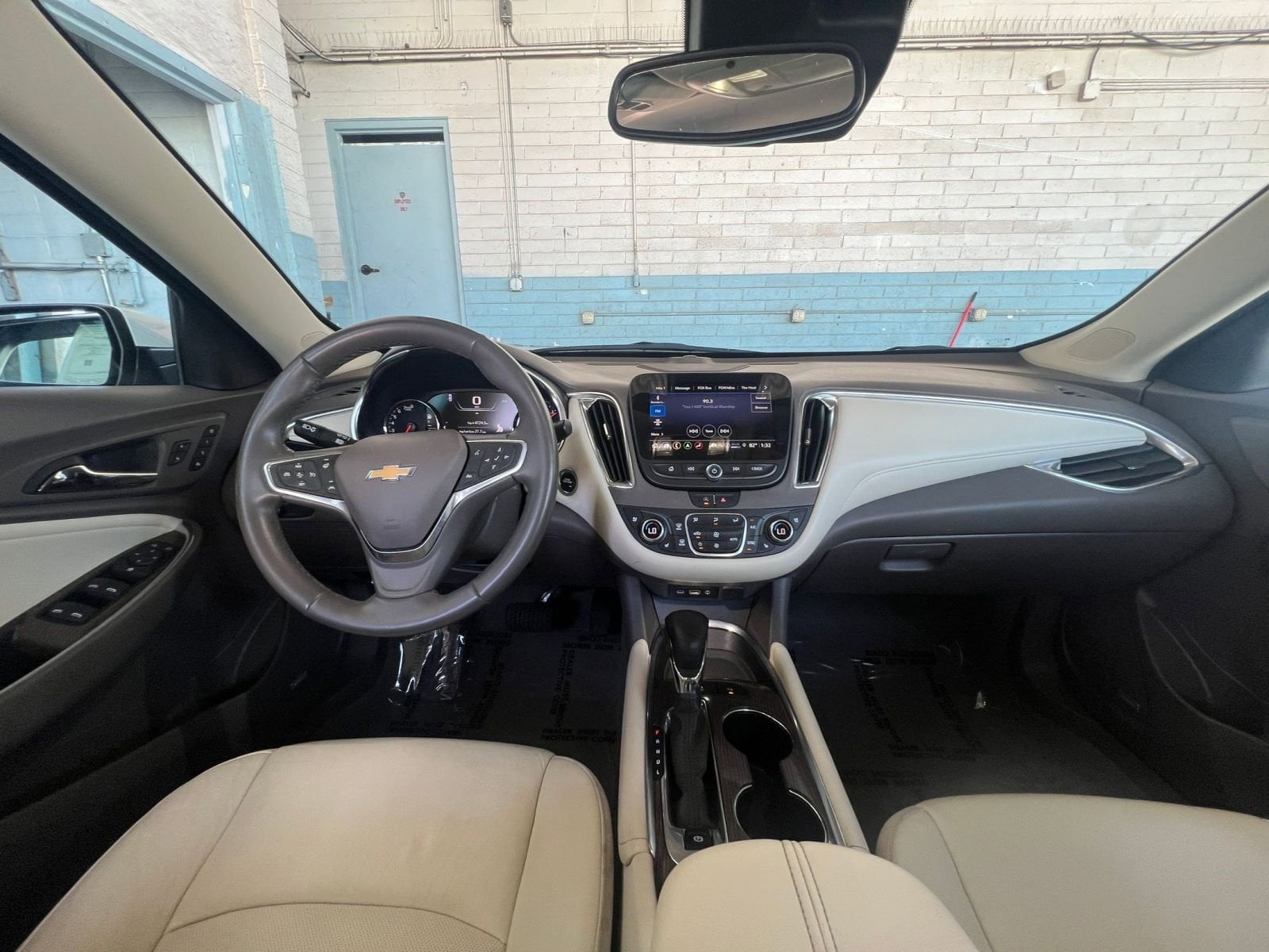 Thumbnail: 2024 Chevrolet Malibu - 33