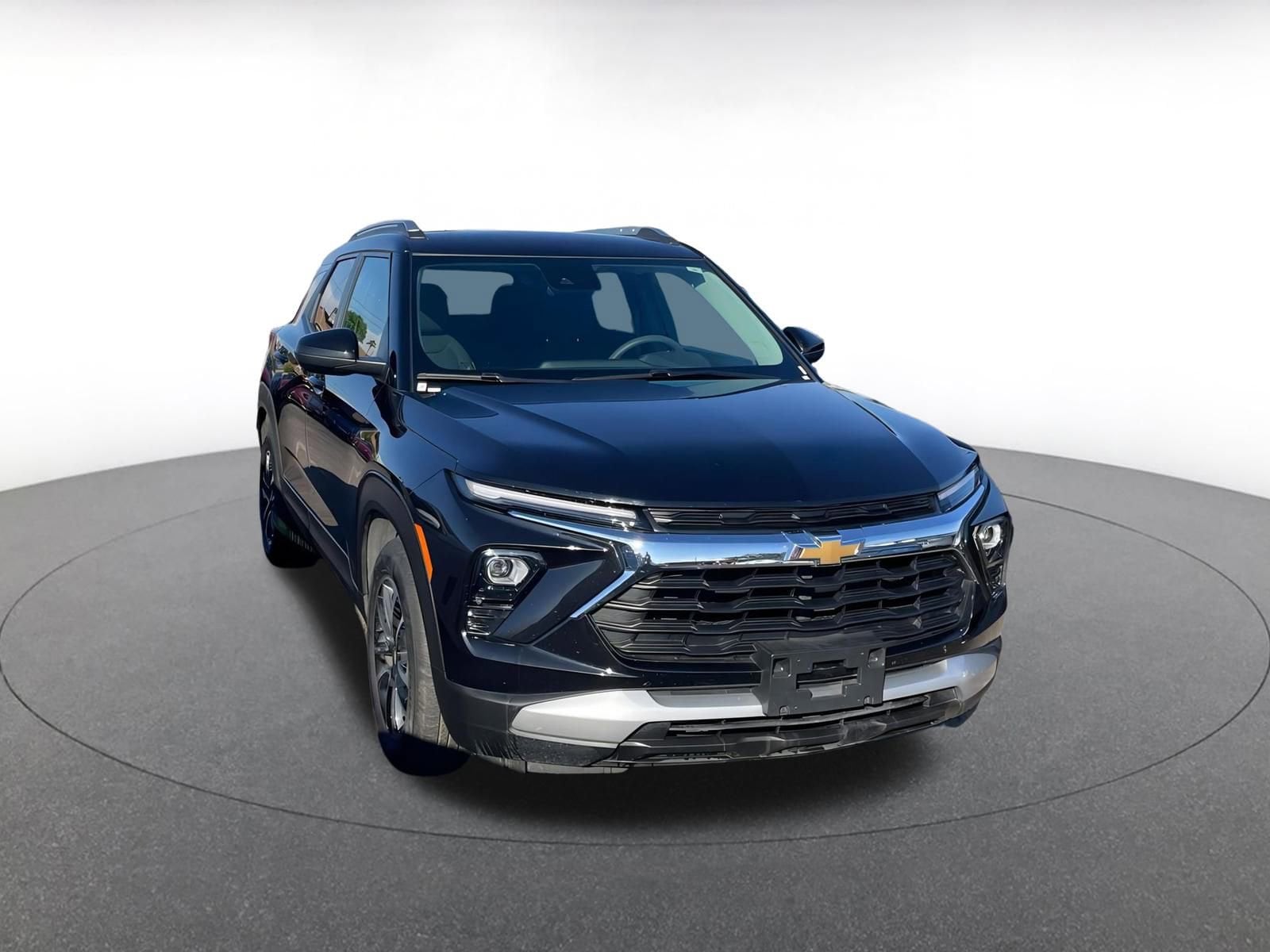 Thumbnail: 2025 Chevrolet TrailBlazer - 1