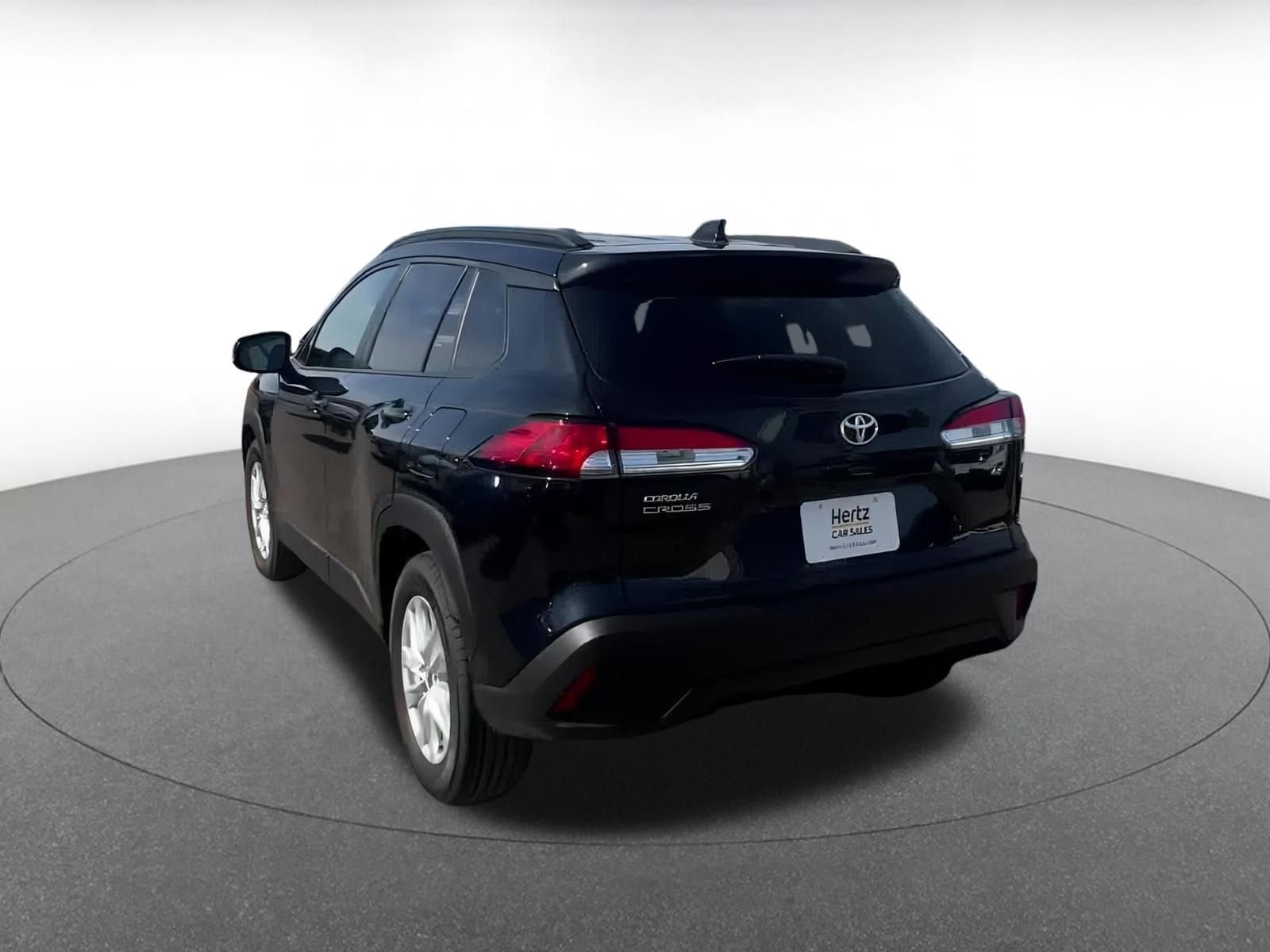 Thumbnail: 2025 Toyota Corolla Cross - 11