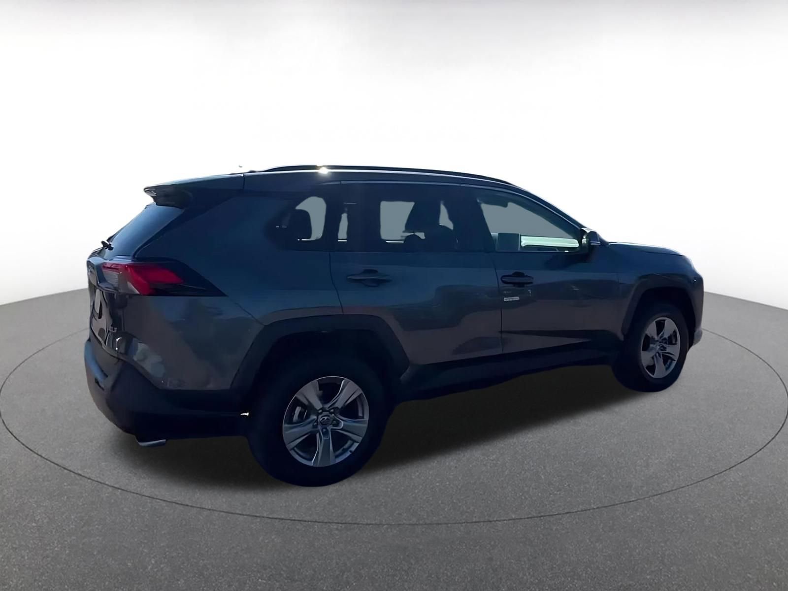 Thumbnail: 2025 Toyota RAV4 - 15