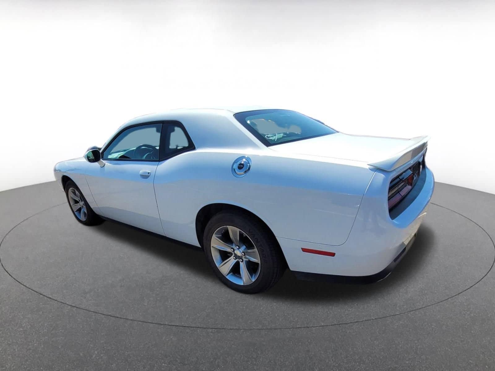 Thumbnail: 2022 Dodge Challenger - 5